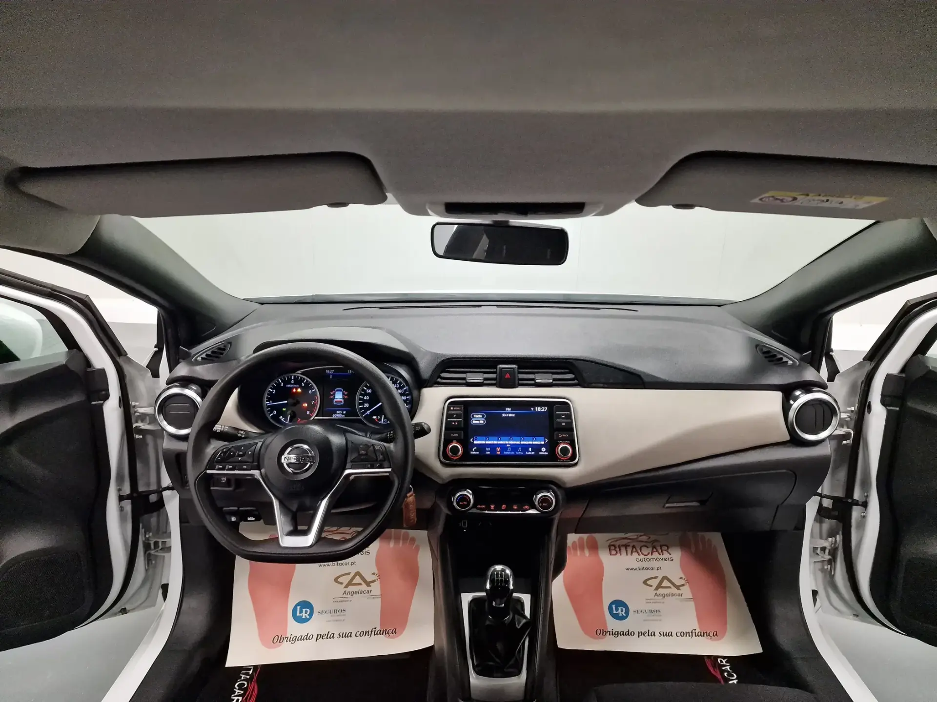 Nissan Micra 1.0 IG-T N-Connecta 83