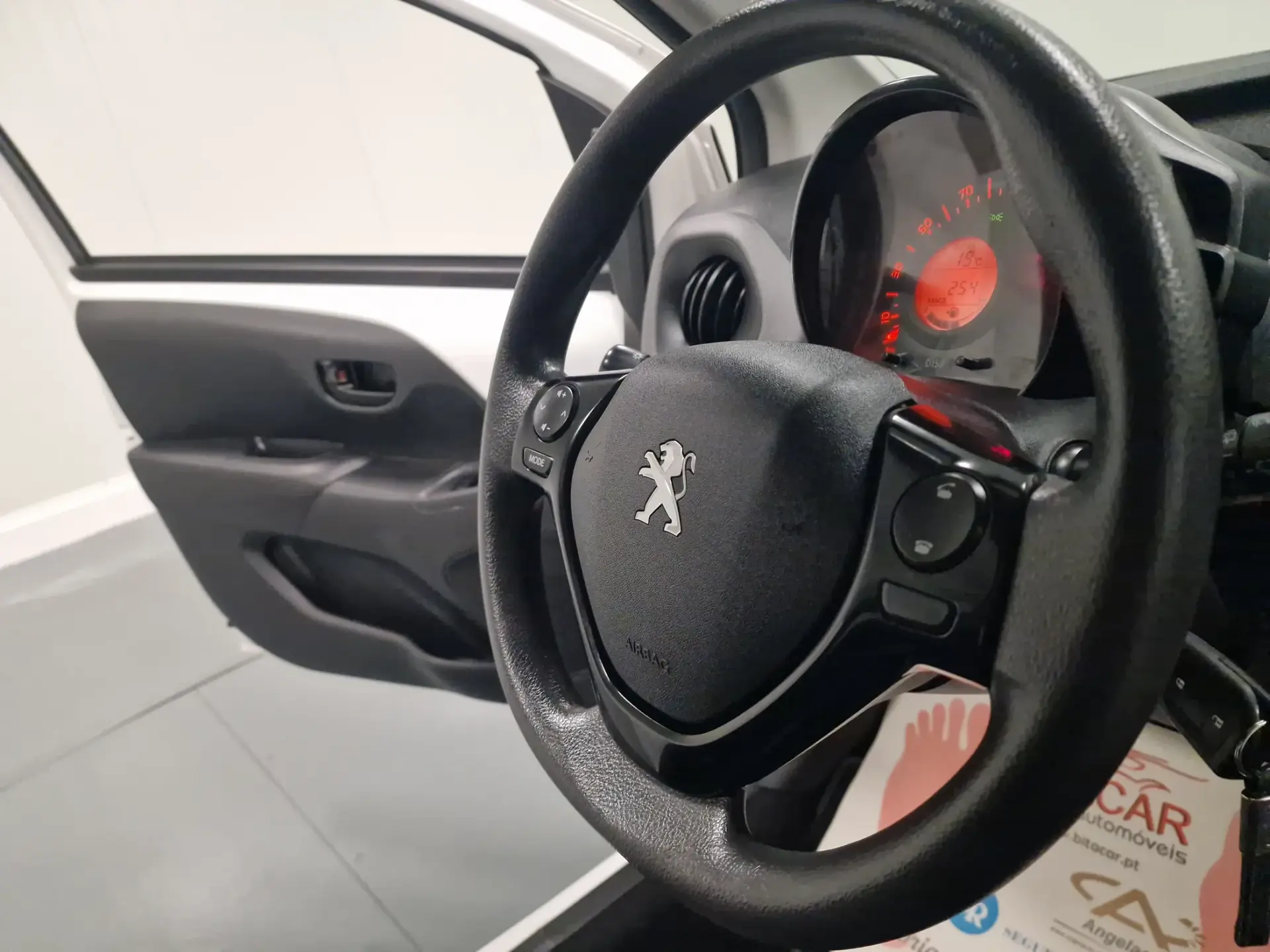 Peugeot 108 1.0 VTi Active 74