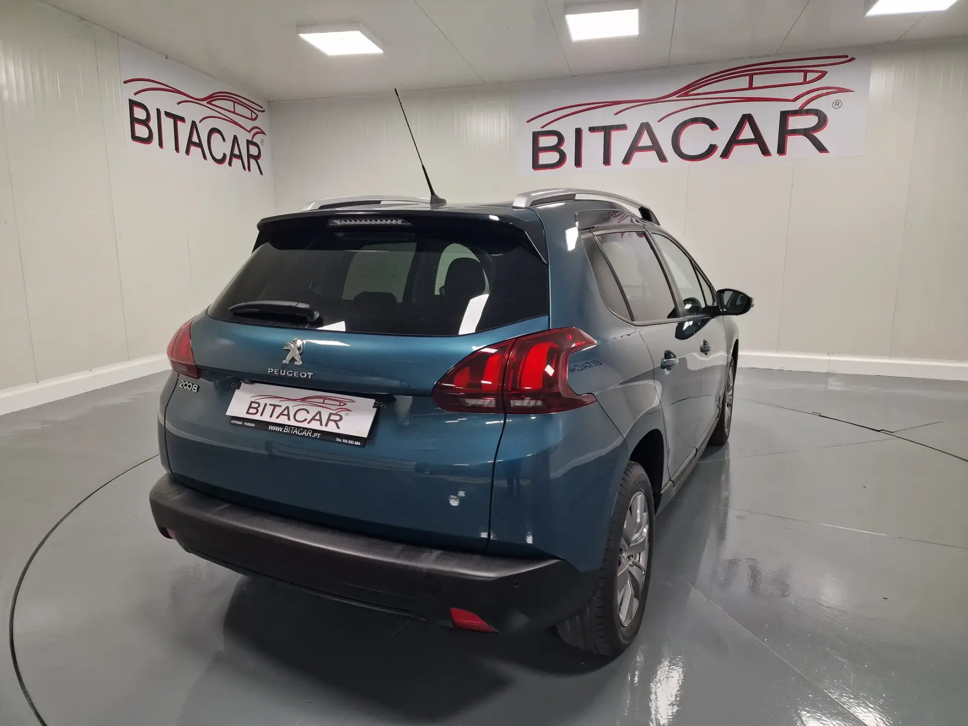Peugeot 2008 1.2 PureTech Style 26