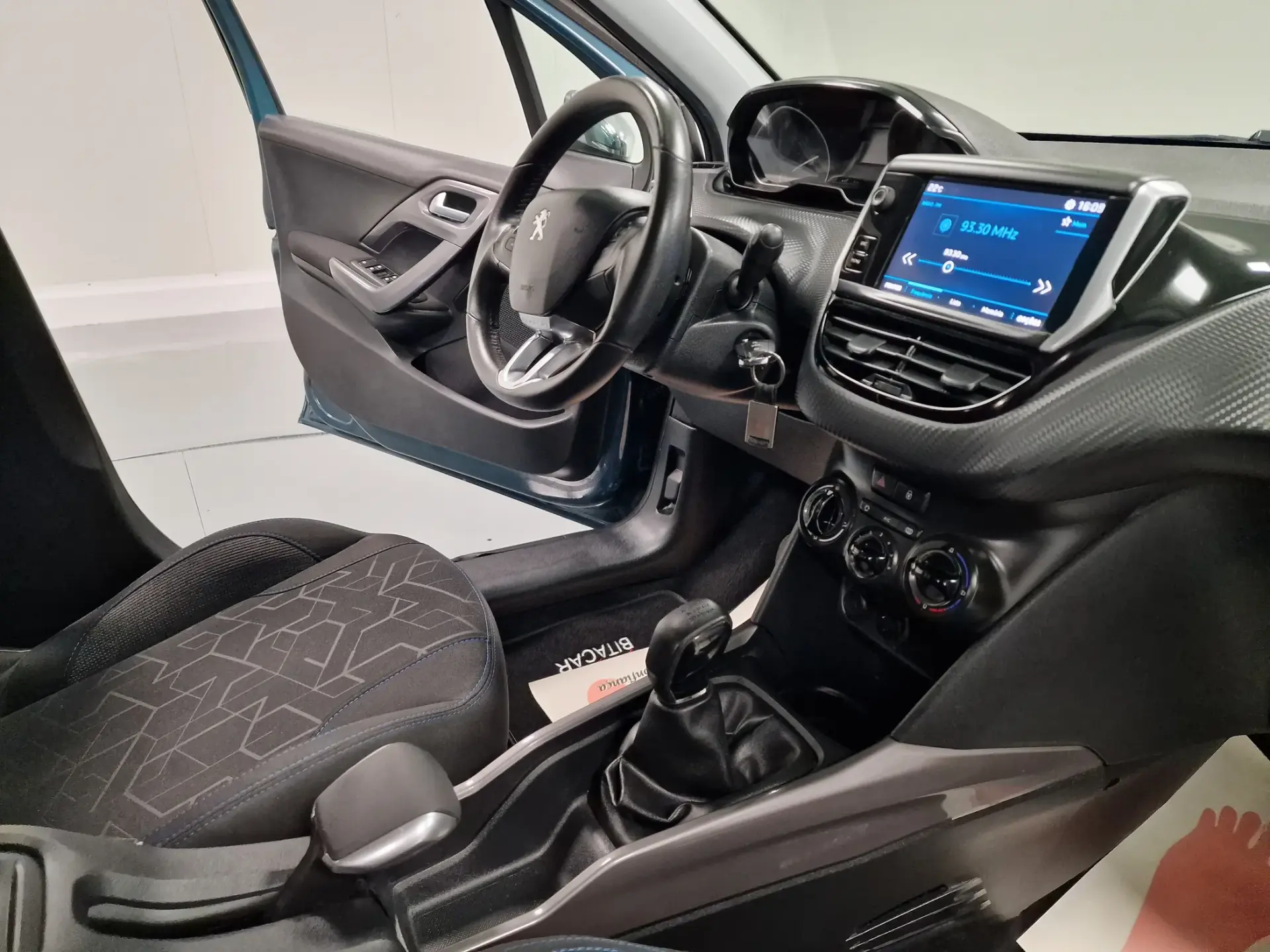 Peugeot 2008 1.2 PureTech Style 57
