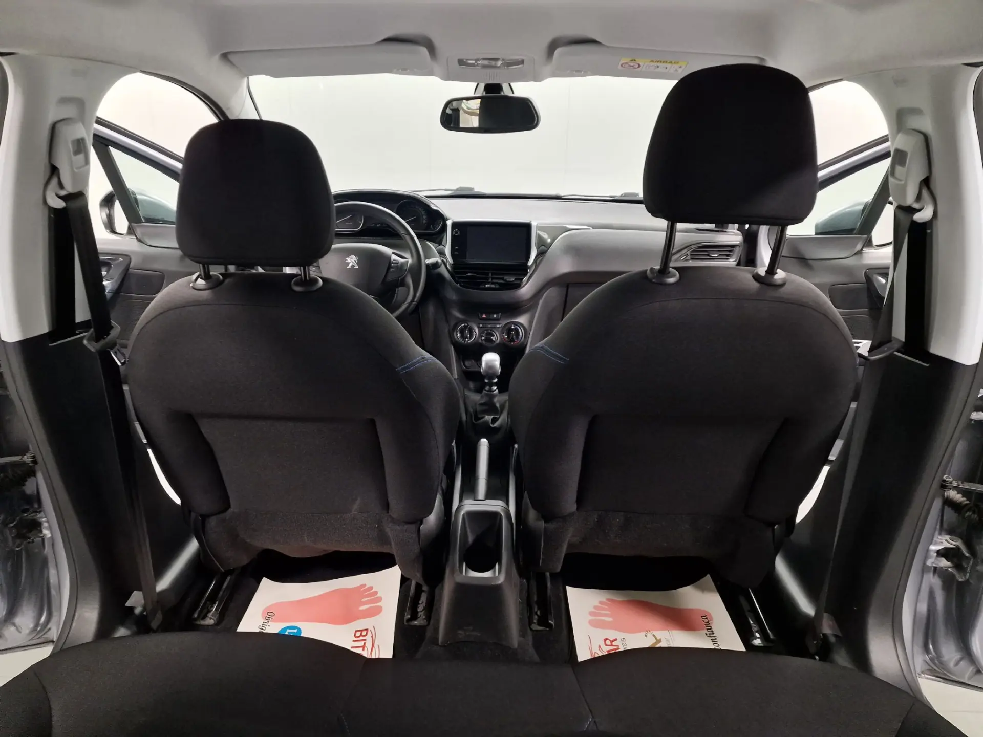 Peugeot 208 1.5 BLUEHDI 102CV SIGNATURE GPS CAM. TRASEIRA 42