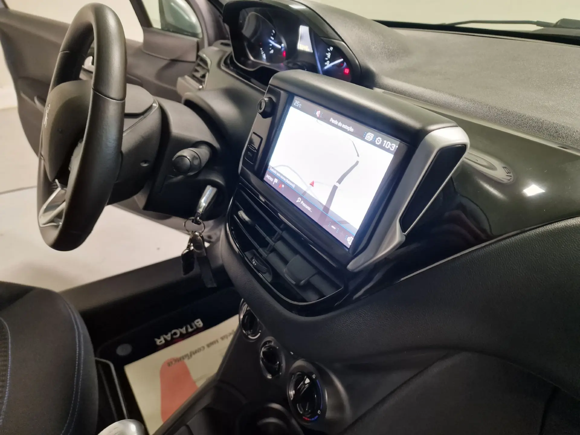 Peugeot 208 1.5 BLUEHDI 102CV SIGNATURE GPS CAM. TRASEIRA 49