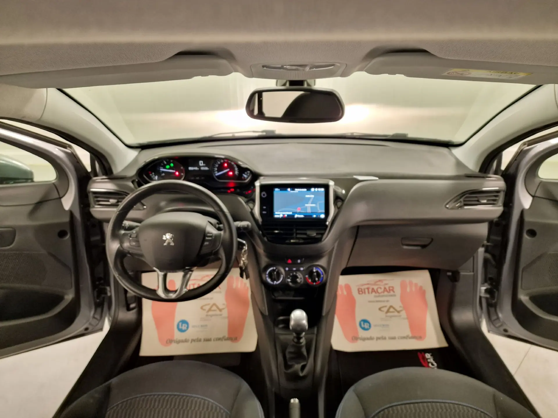 Peugeot 208 1.5 BLUEHDI 102CV SIGNATURE GPS CAM. TRASEIRA 87