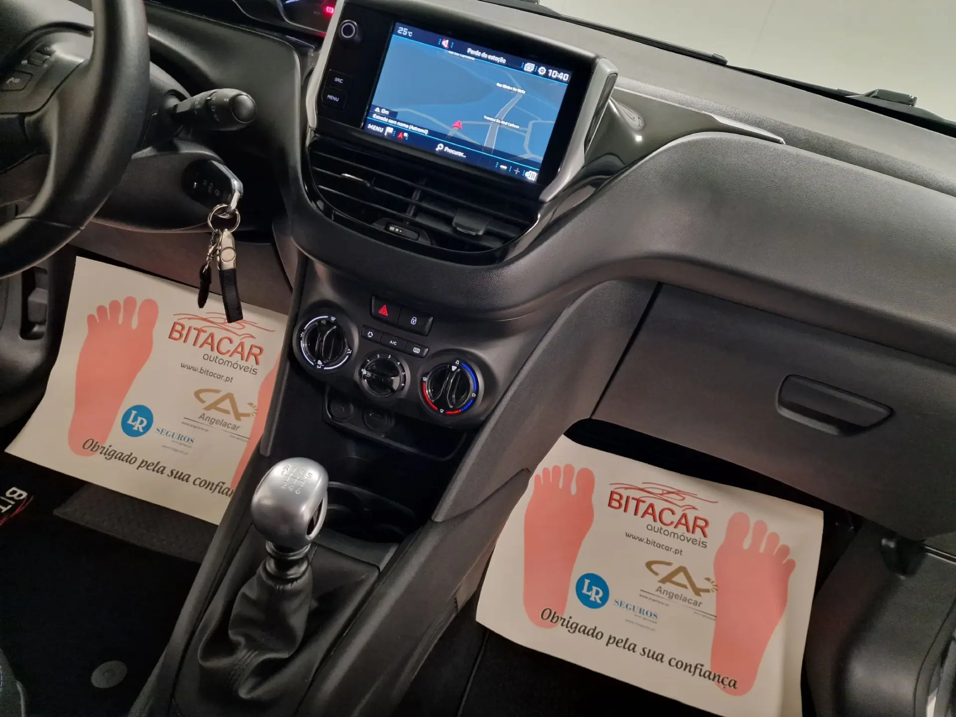 Peugeot 208 1.5 BLUEHDI 102CV SIGNATURE GPS CAM. TRASEIRA 89