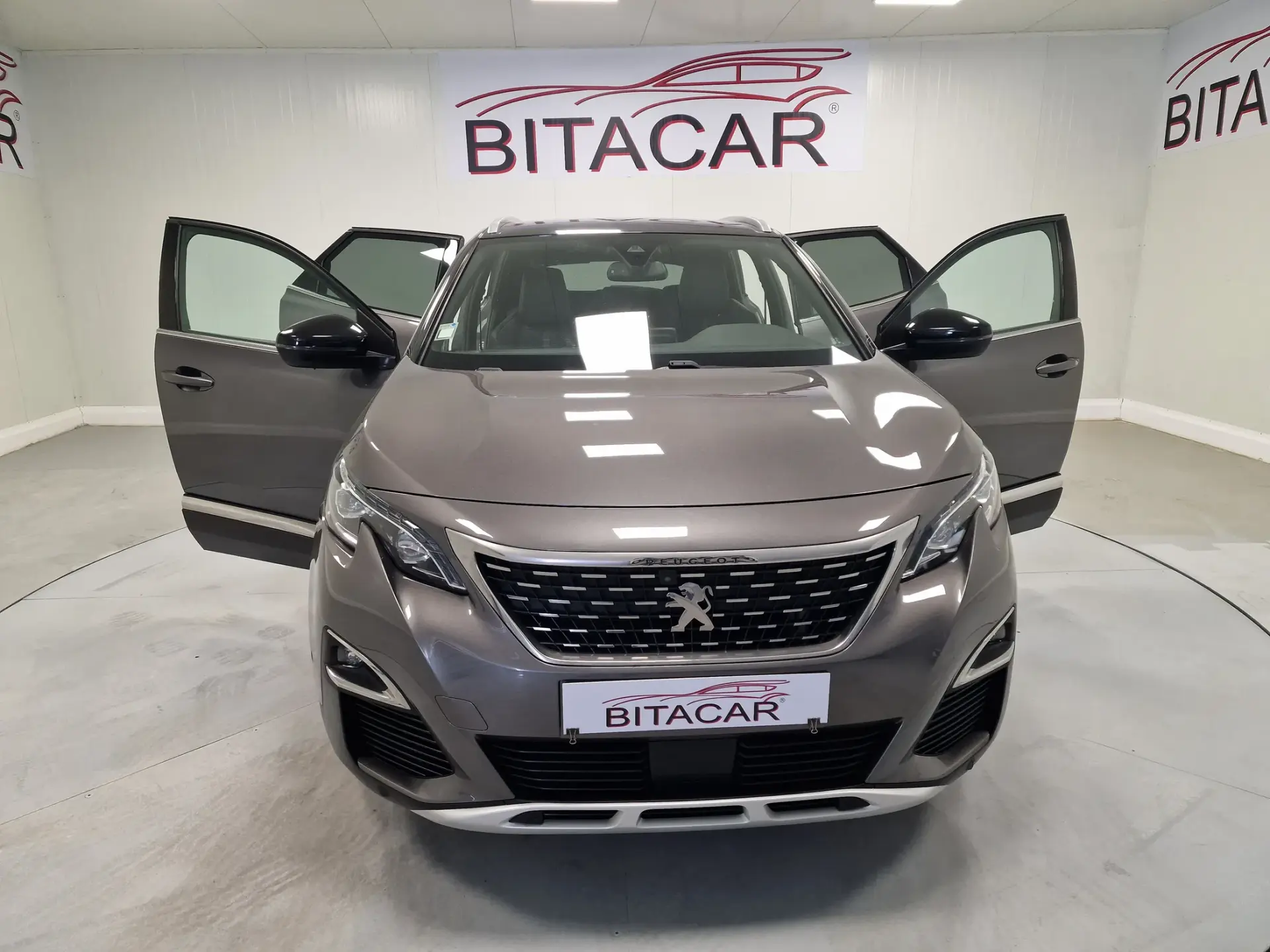 Peugeot 3008 1.5 BlueHDi GT Line J19 27