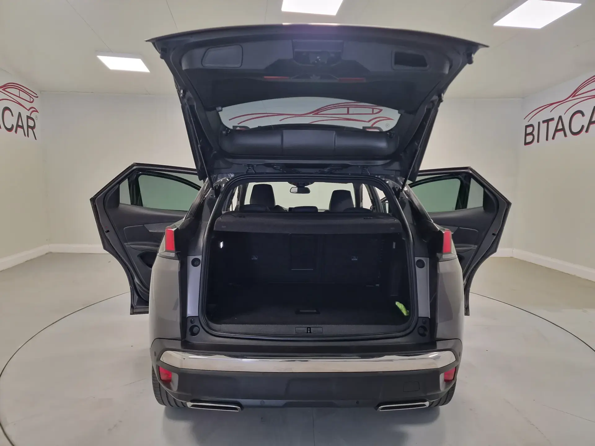 Peugeot 3008 1.5 BlueHDi GT Line J19 37