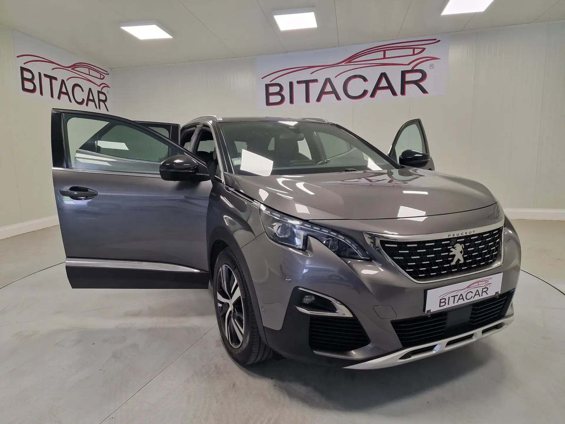 Peugeot 3008 1.5 BlueHDi GT Line J19 42