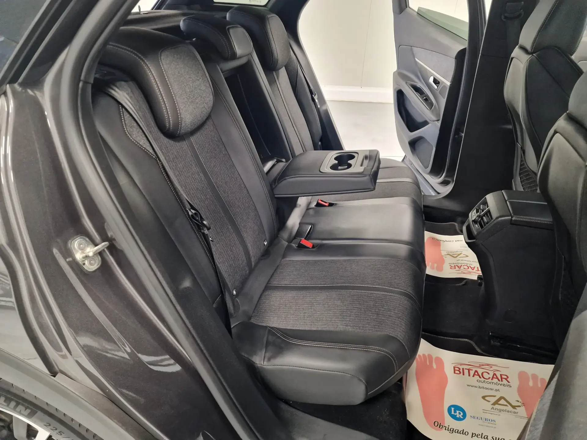 Peugeot 3008 1.5 BlueHDi GT Line J19 51