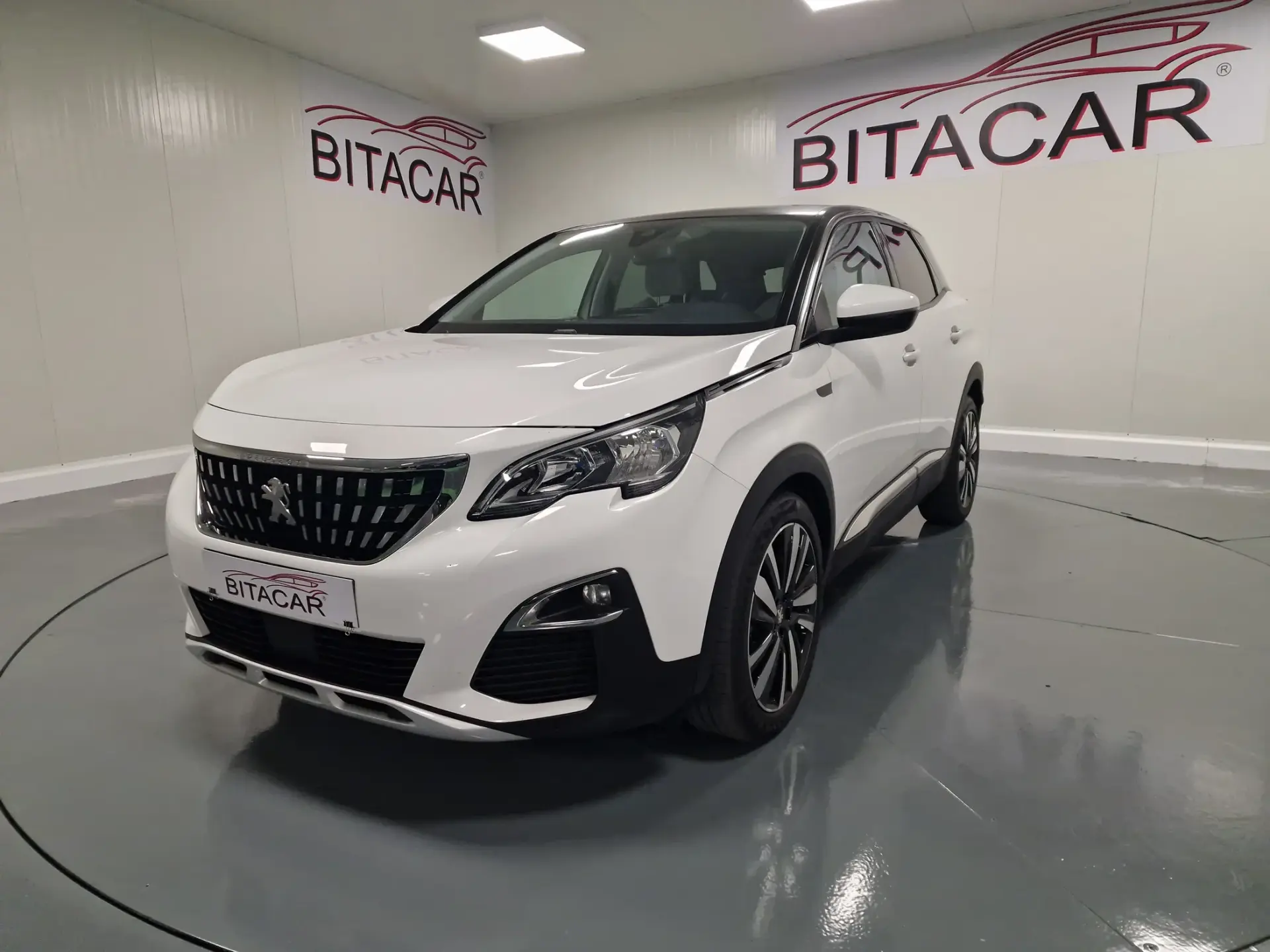 Peugeot 3008 1.5 BlueHDi Allure 5