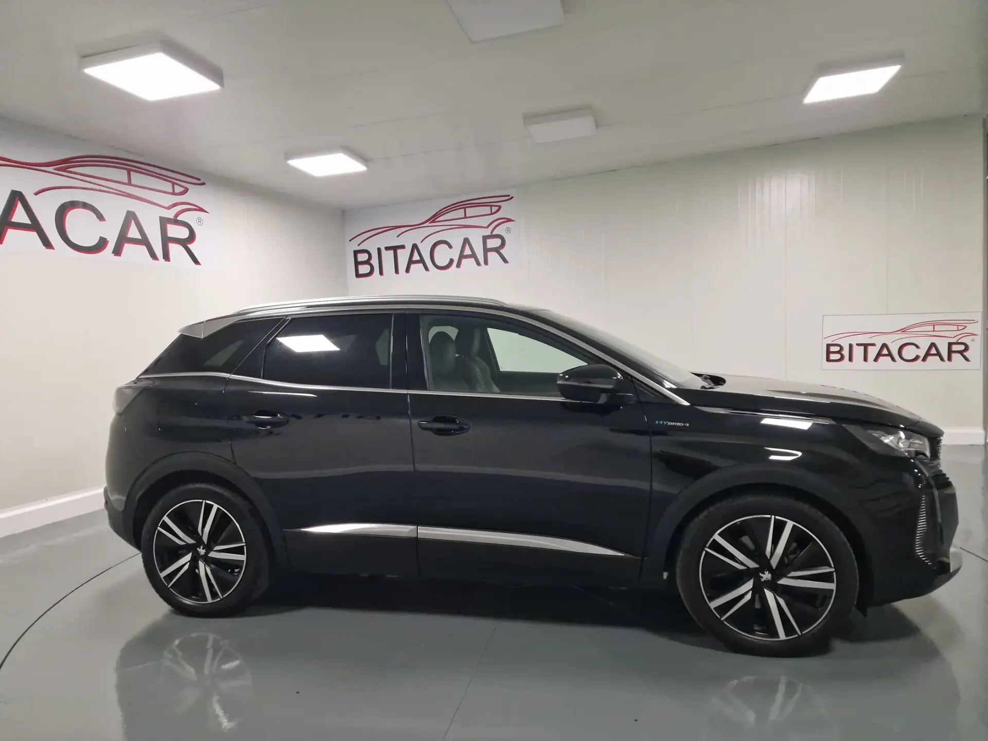 Peugeot 3008 1.6 Hybrid4 GT Line e-EAT8 3