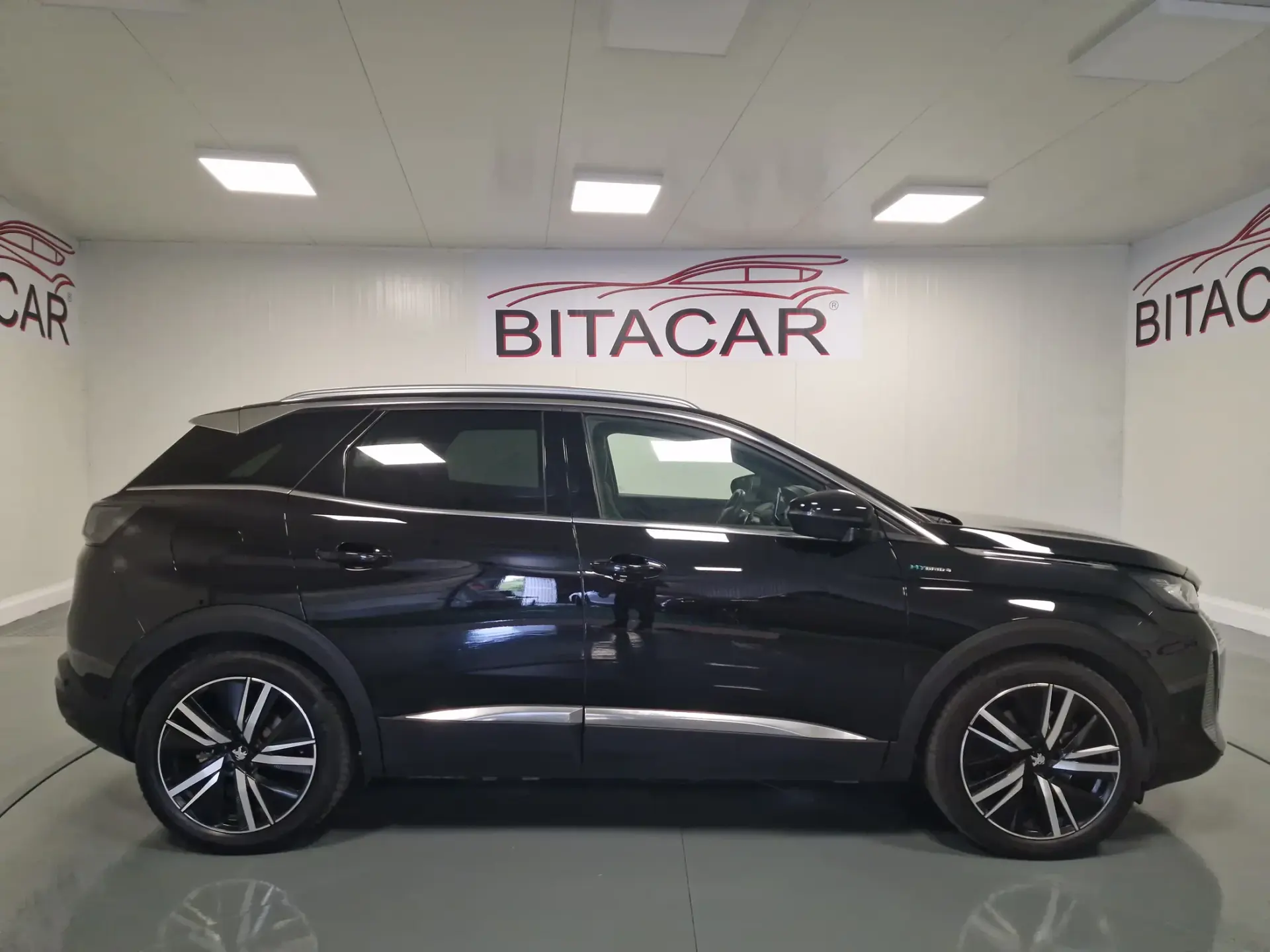 Peugeot 3008 1.6 Hybrid4 GT Line e-EAT8 33