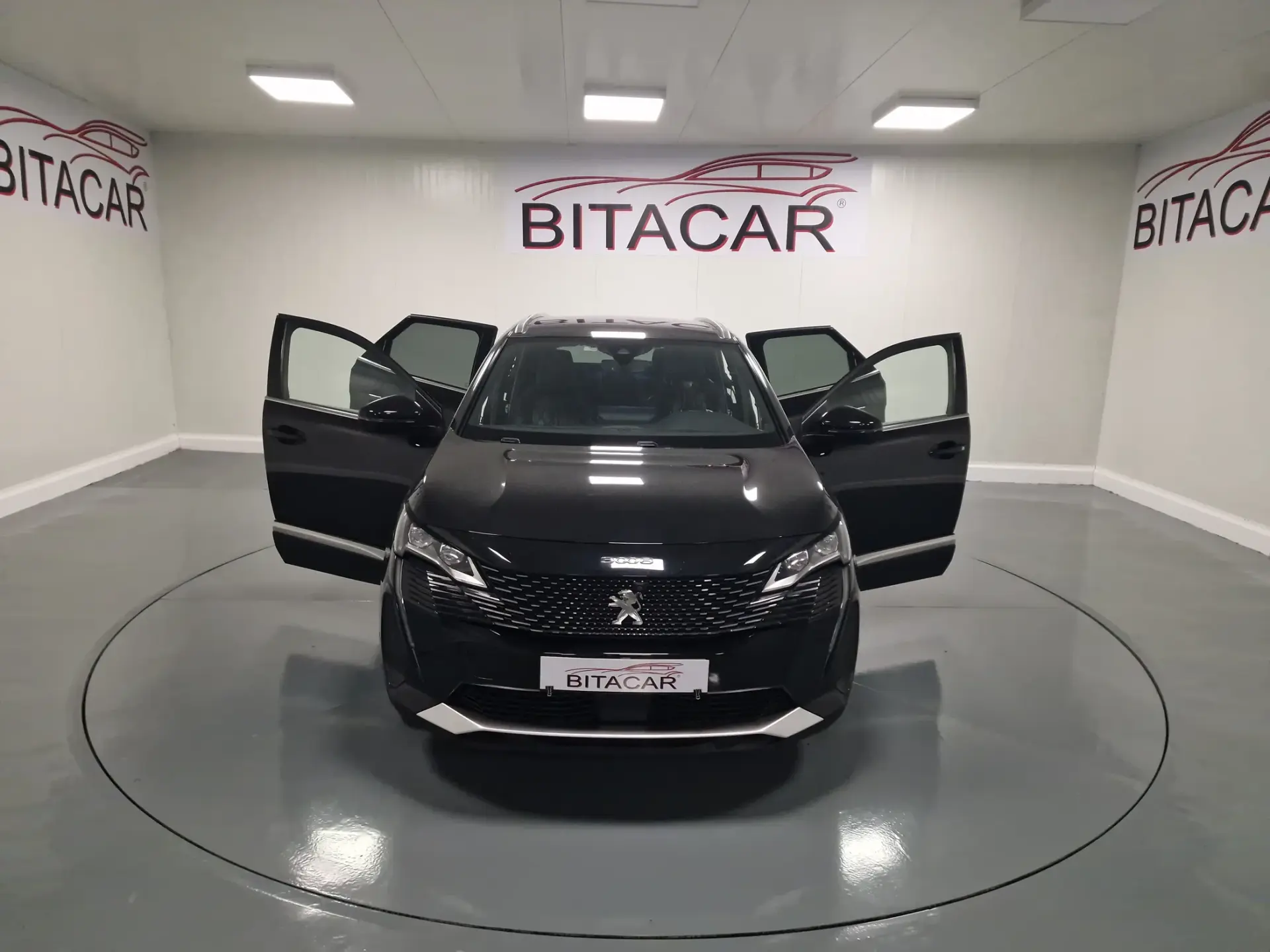 Peugeot 3008 1.6 Hybrid4 GT Line e-EAT8 37