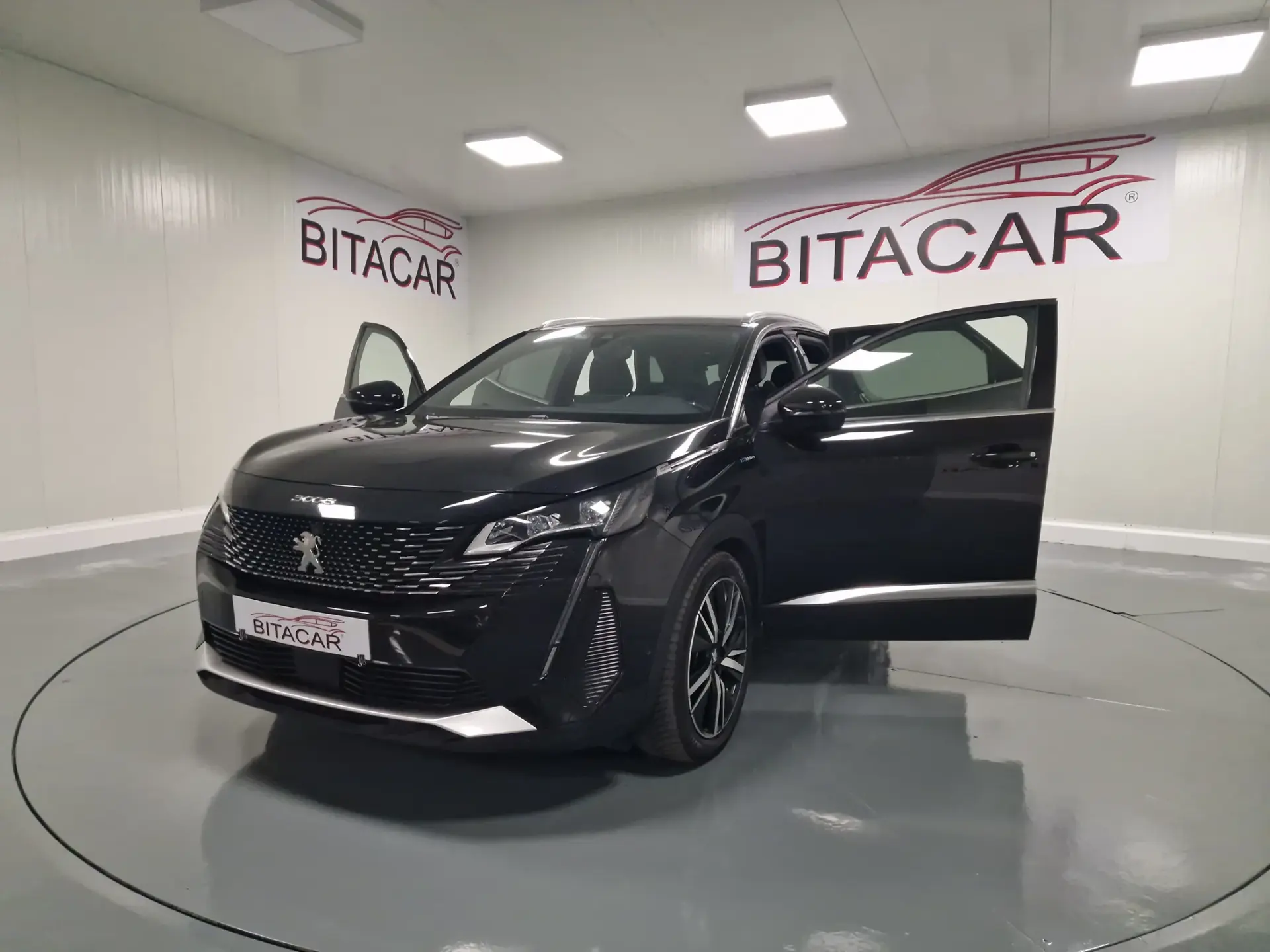 Peugeot 3008 1.6 Hybrid4 GT Line e-EAT8 38