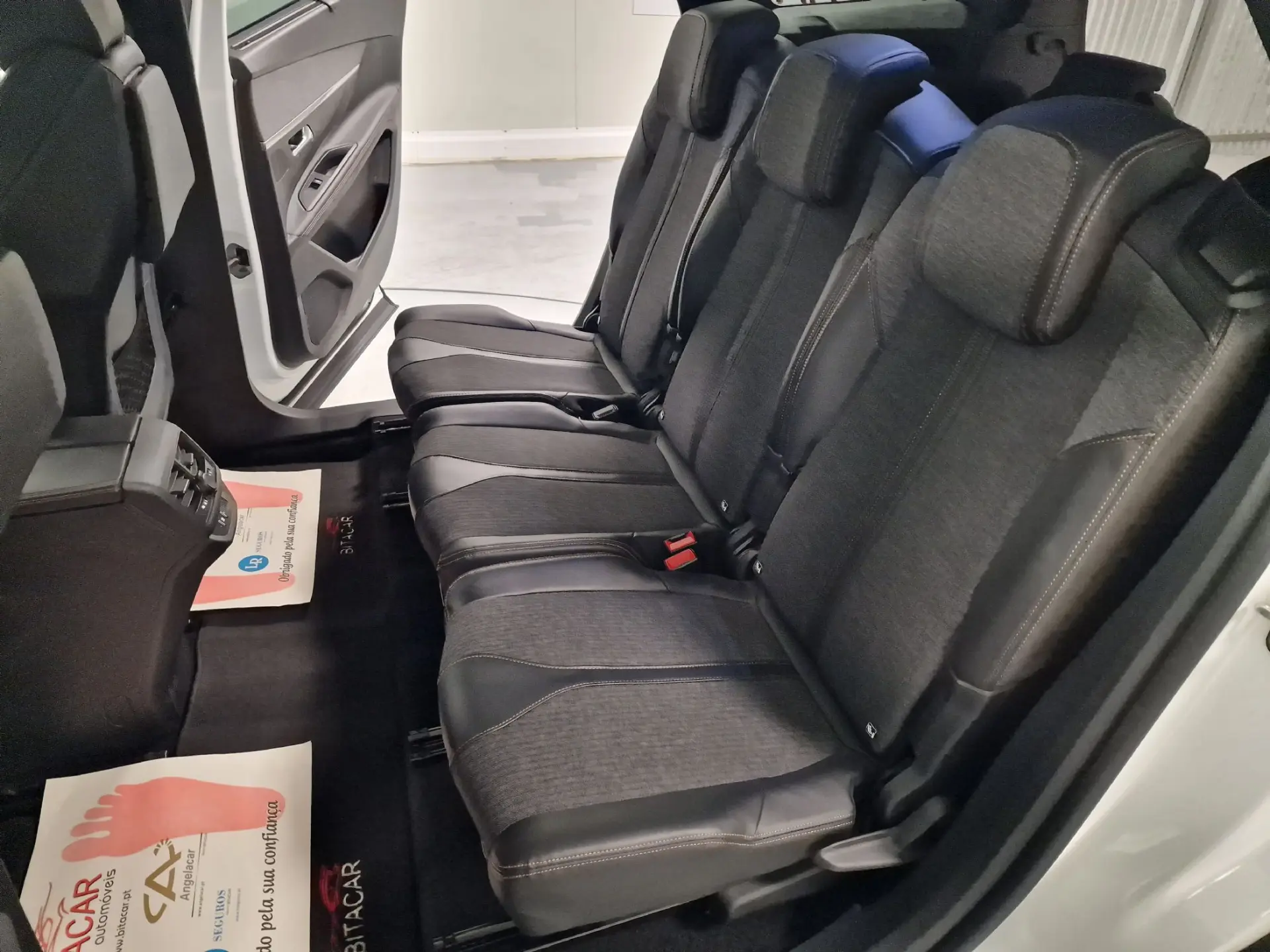 Peugeot 5008 1.66 BLUEHDI 120CV GTLINE TETO DE ABRIR 55