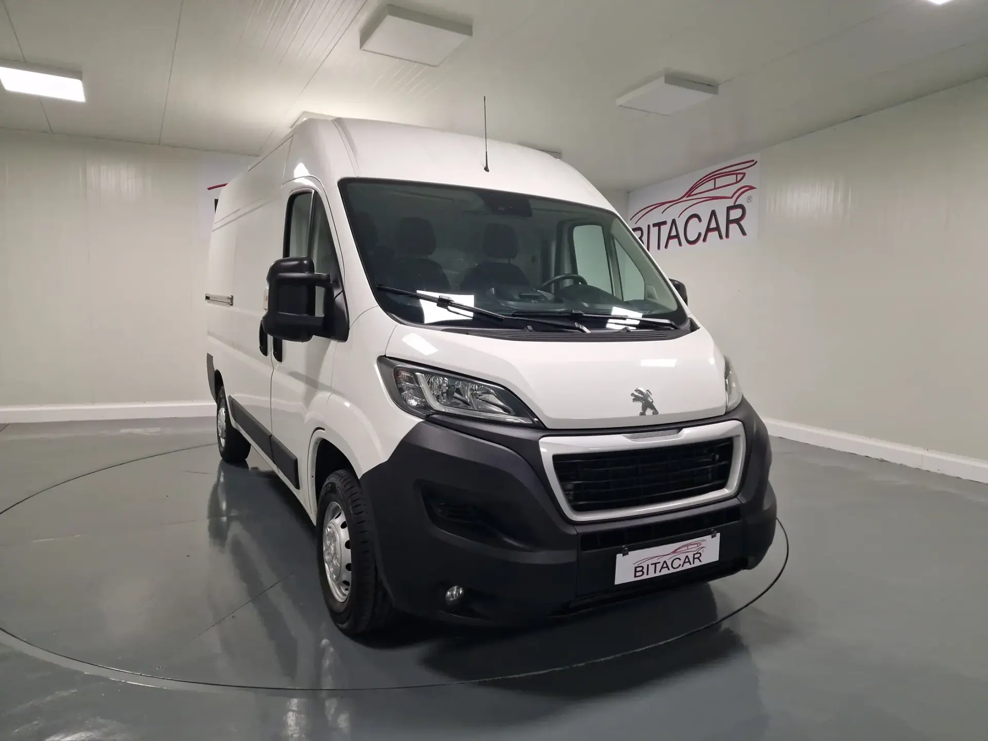 Peugeot Boxer 2.2 BlueHDi 435 L4H2 Premium 1