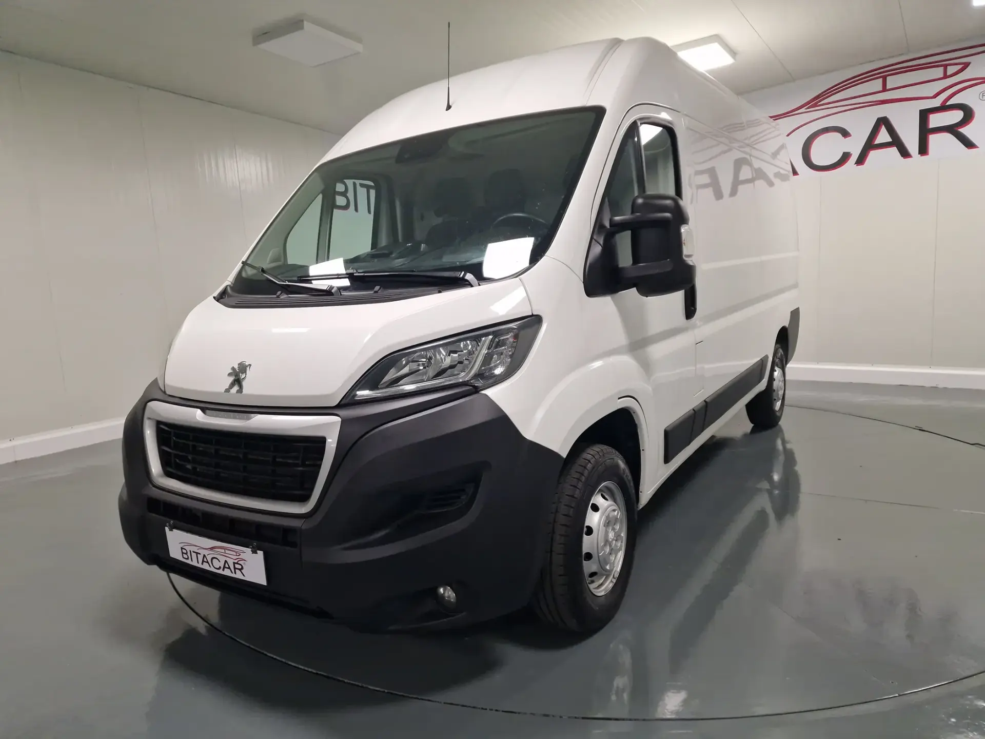 Peugeot Boxer 2.2 BlueHDi 335 L2H2 Pro GPS CAM. TRASEIRA IVA DEDUTIVEL 8