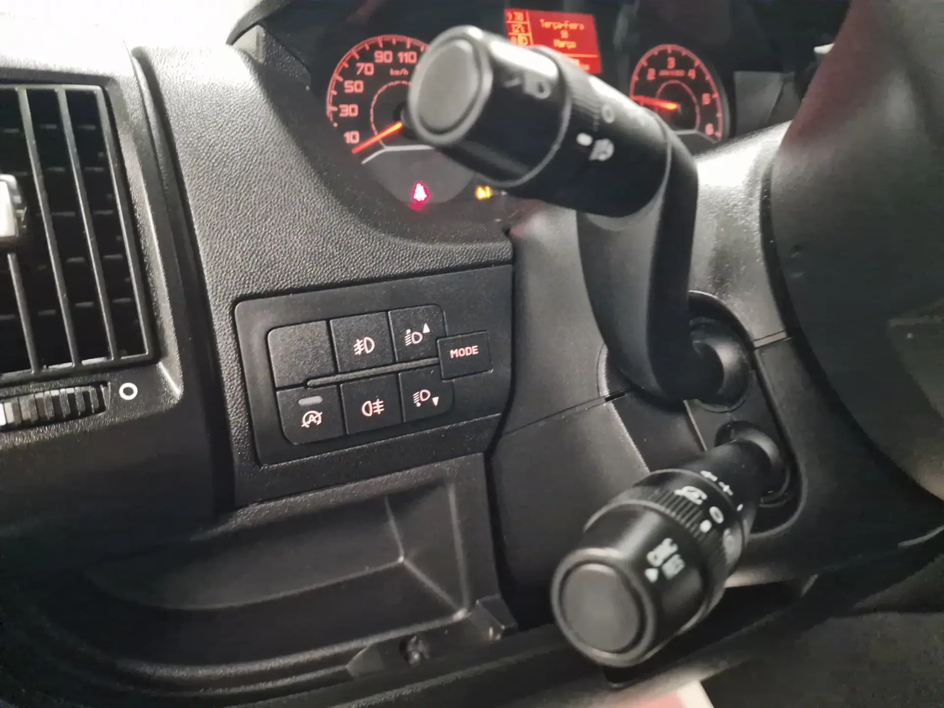 Peugeot Boxer 2.2 BlueHDi 335 L2H2 Pro GPS CAM. TRASEIRA IVA DEDUTIVEL 40