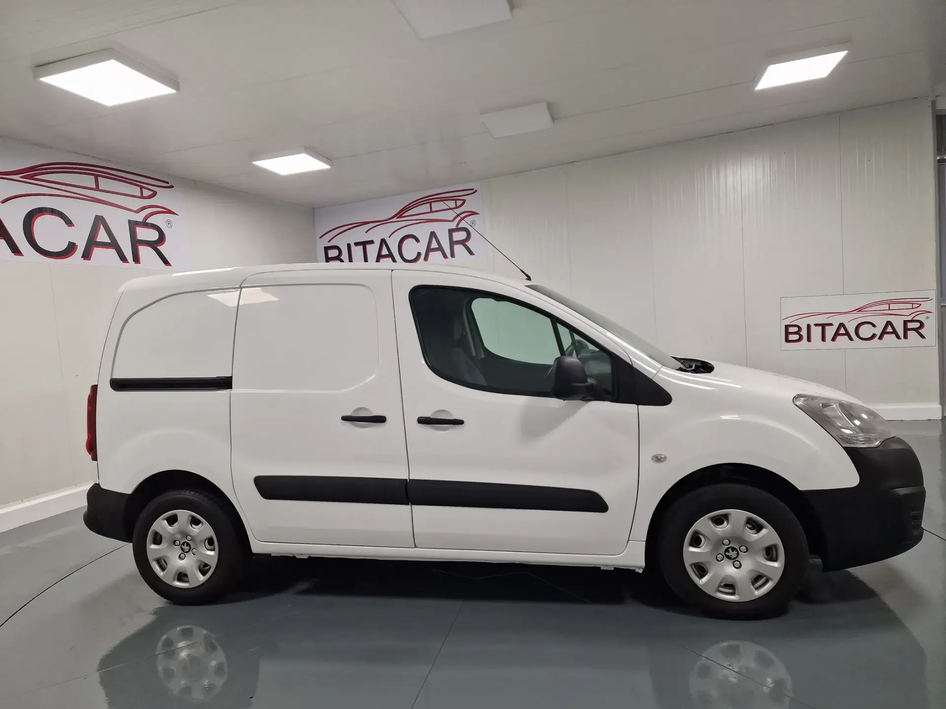 Peugeot Partner 1.6 HDI IVA DEDUTIVEL 2