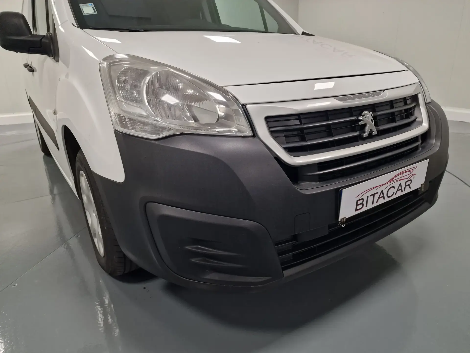 Peugeot Partner 1.6 HDI IVA DEDUTIVEL 4
