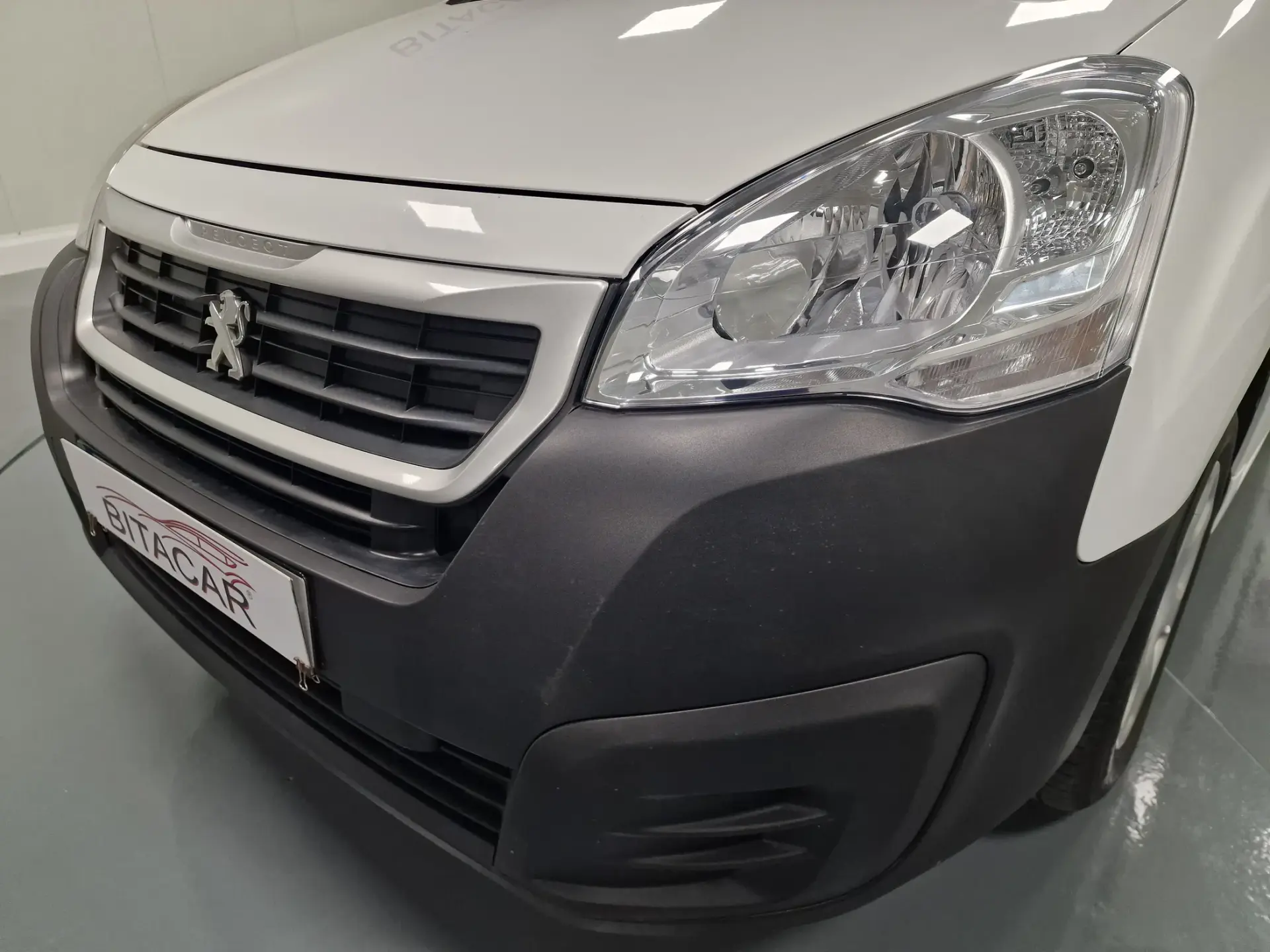 Peugeot Partner 1.6 HDI IVA DEDUTIVEL 7