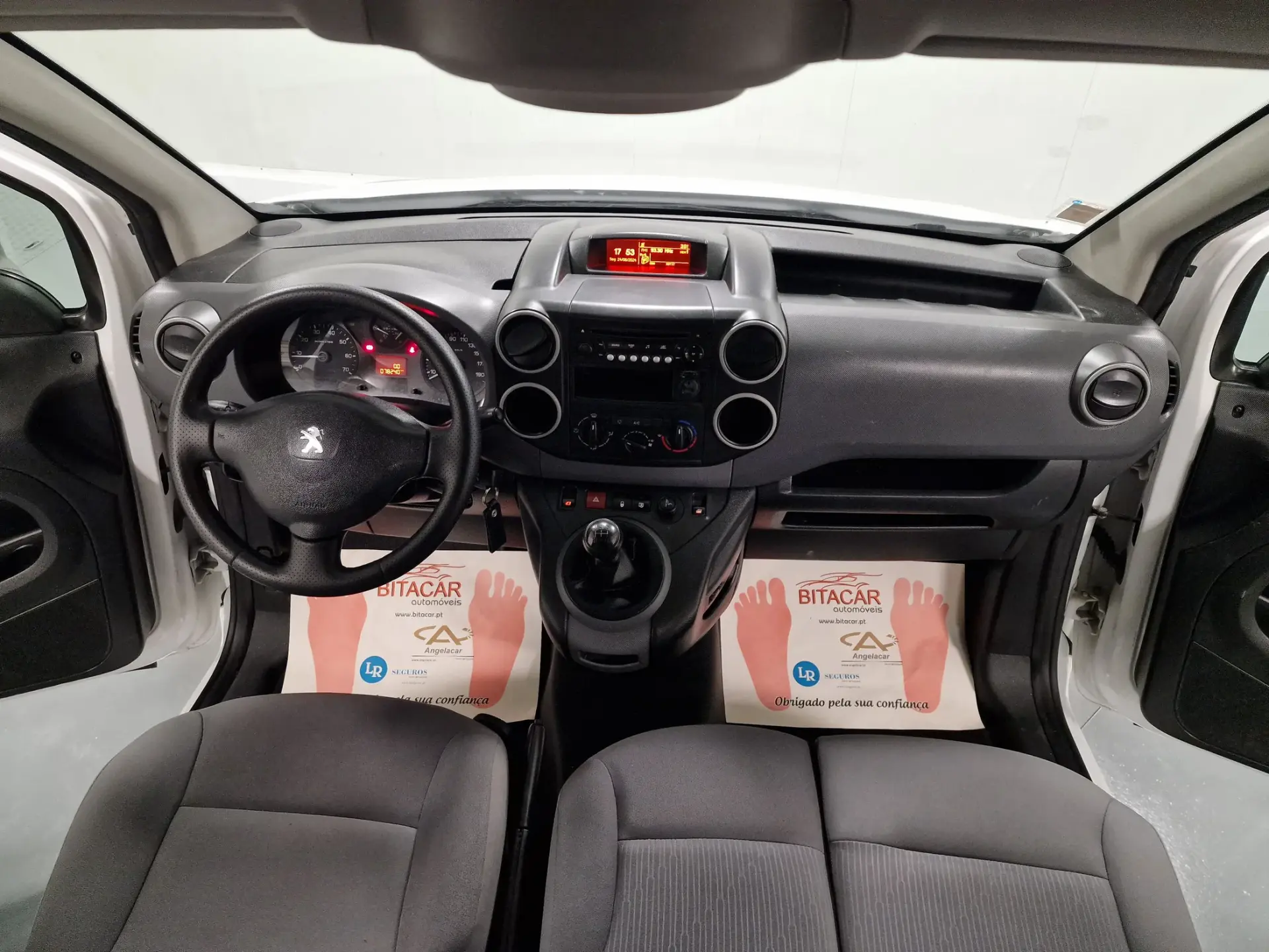 Peugeot Partner 1.6 HDI IVA DEDUTIVEL 65