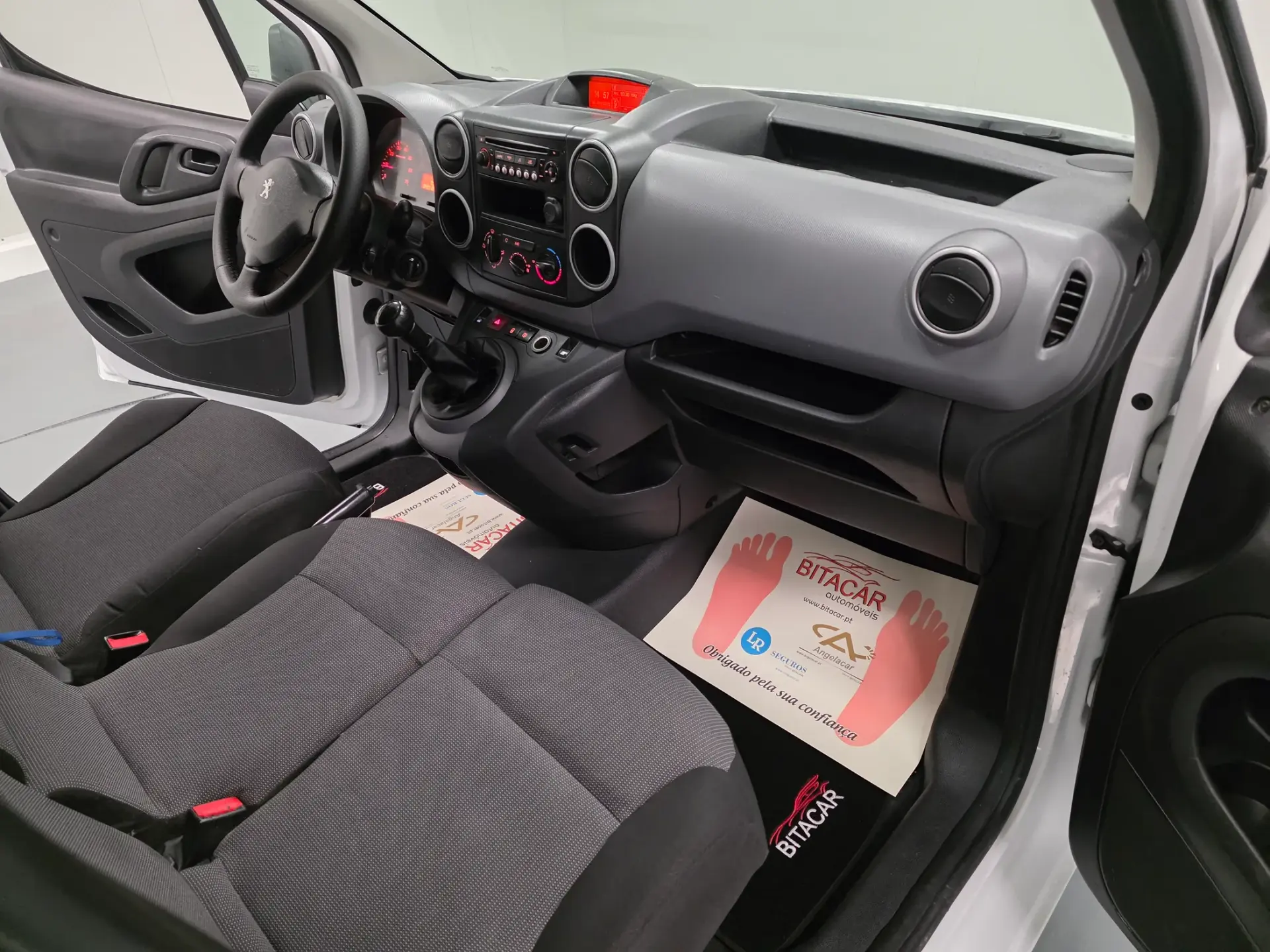 Peugeot Partner 1.6 BLUEHDI  IVA DEDUTIVEL 8