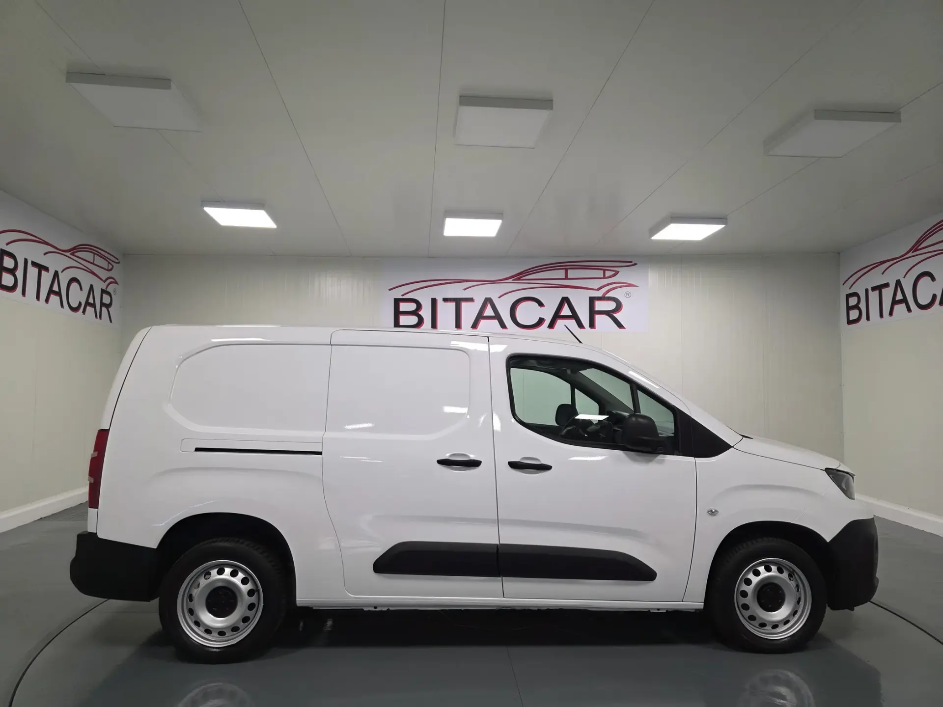 Peugeot Partner 1.5 BLUEHDI LONGA IVA DEDUTIVEL 28