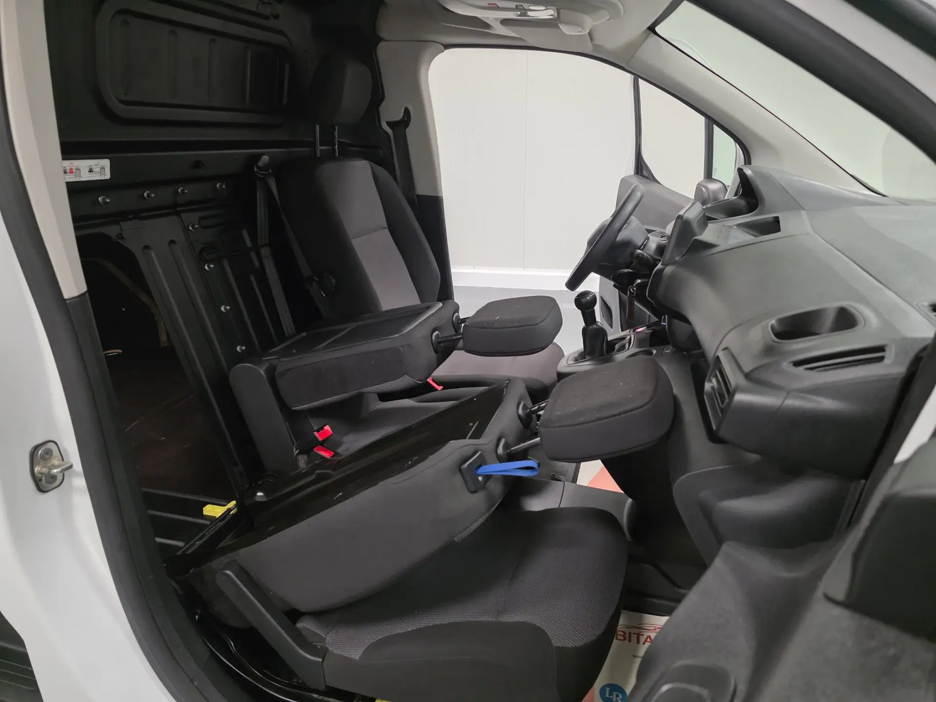 Peugeot Partner 1.5 BLUEHDI LONGA IVA DEDUTIVEL 51