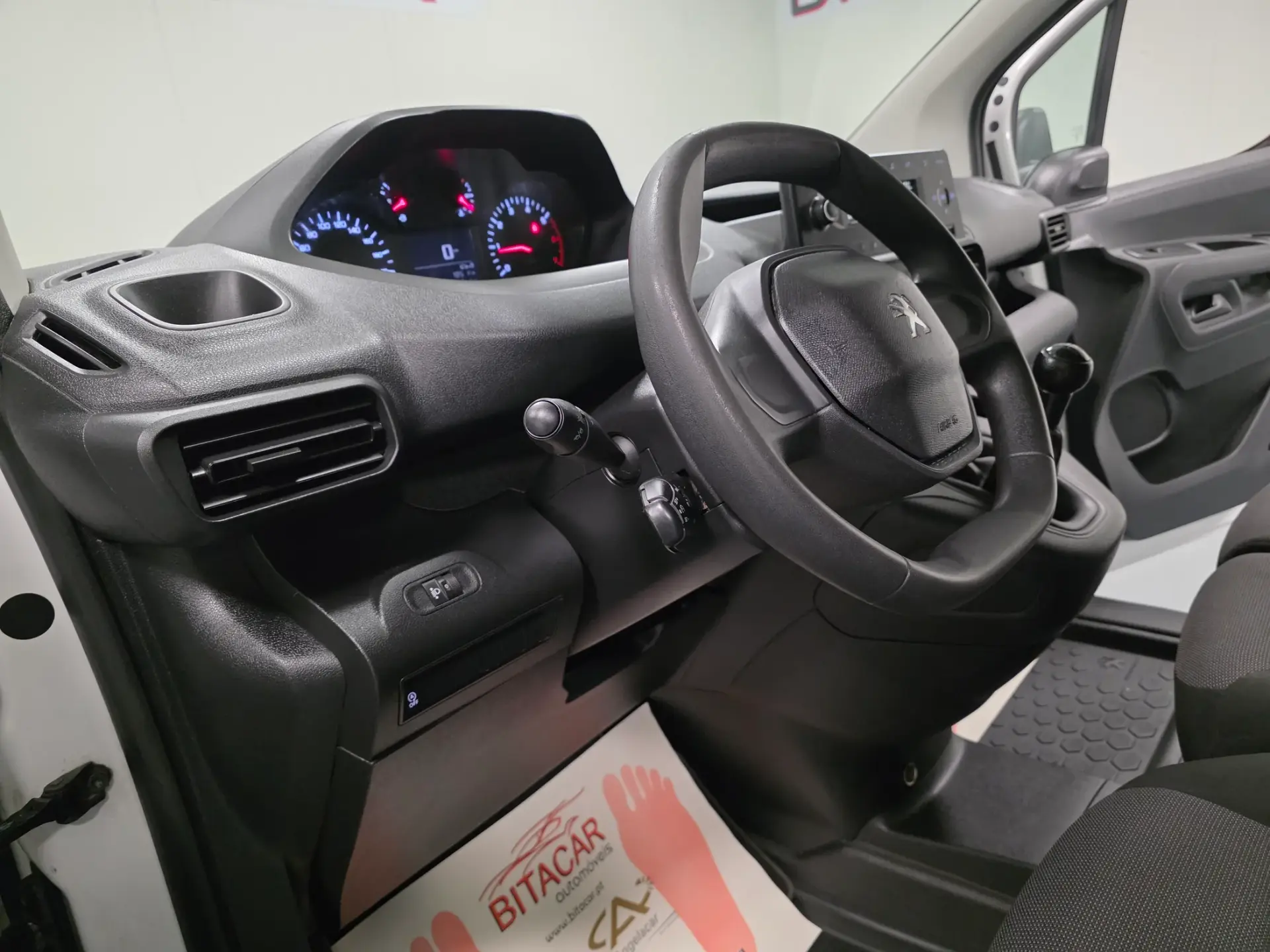 Peugeot Partner 1.5 BLUEHDI LONGA IVA DEDUTIVEL 68