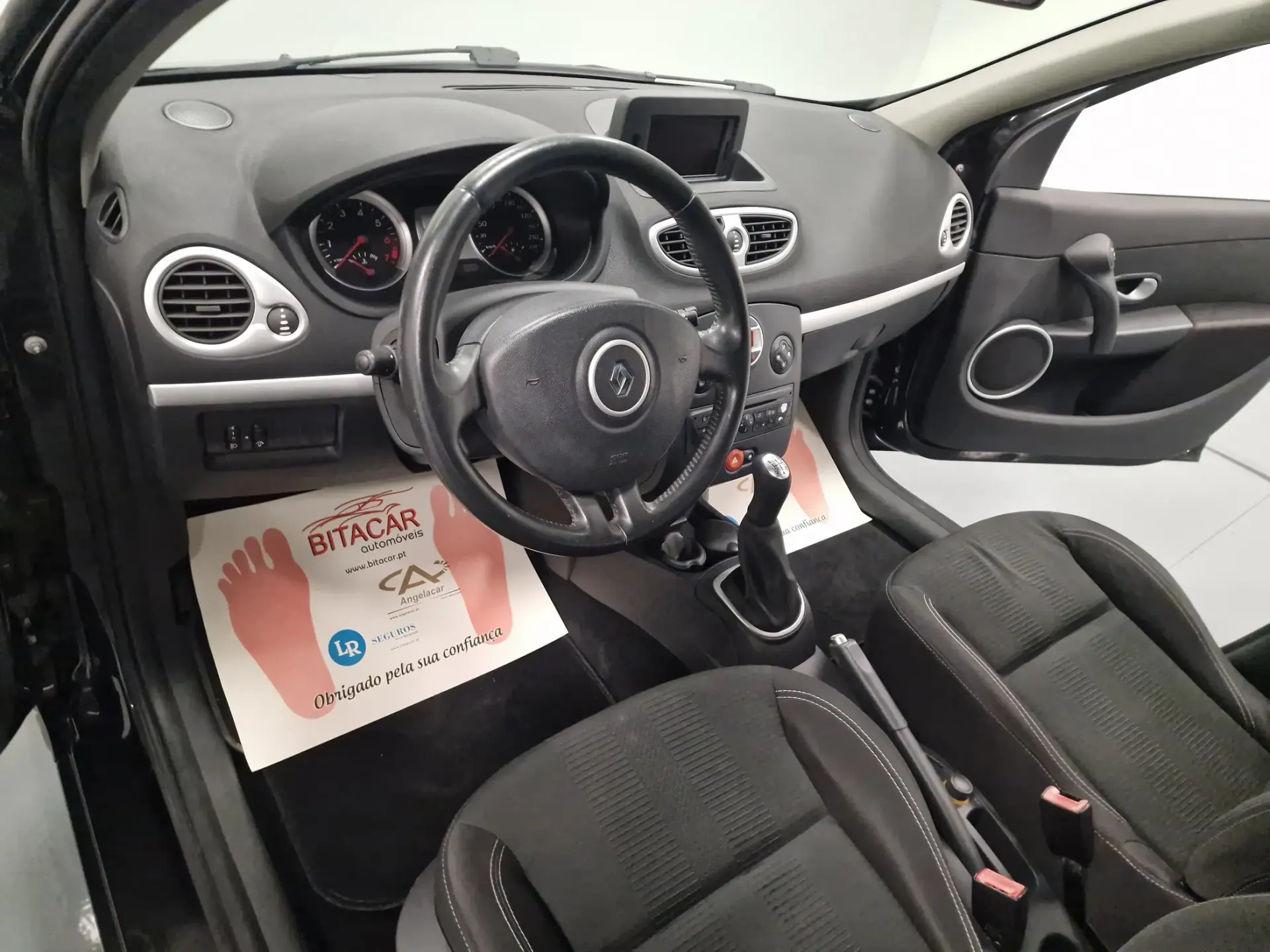 Renault Clio 1.2 Dynamique S  GPS 7
