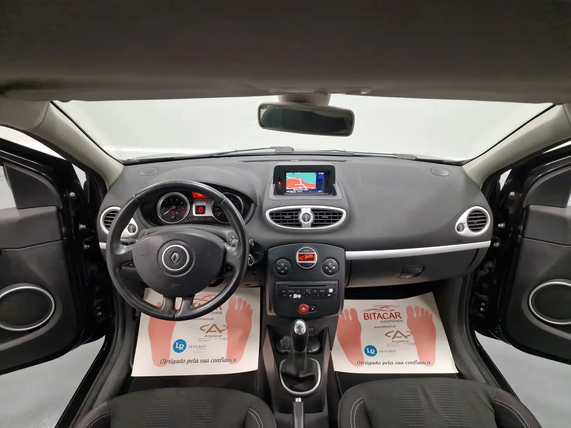 Renault Clio 1.2 Dynamique S  GPS 10