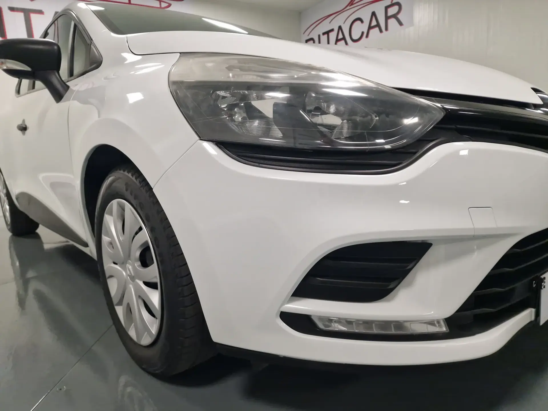 Renault Clio SOCIETE 1.5 DCI ZEN IVA DEDUTÍVEL 5