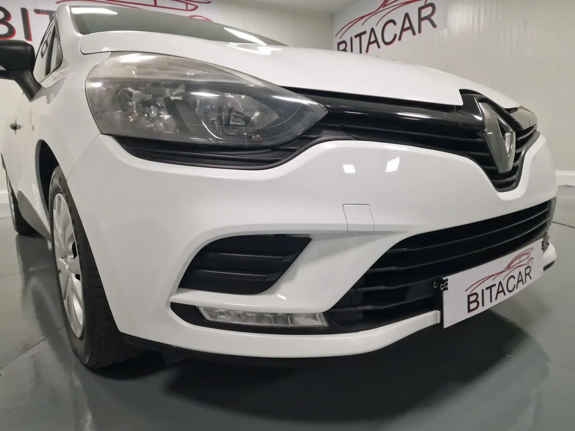 Renault Clio SOCIETE 1.5 DCI ZEN IVA DEDUTÍVEL 6