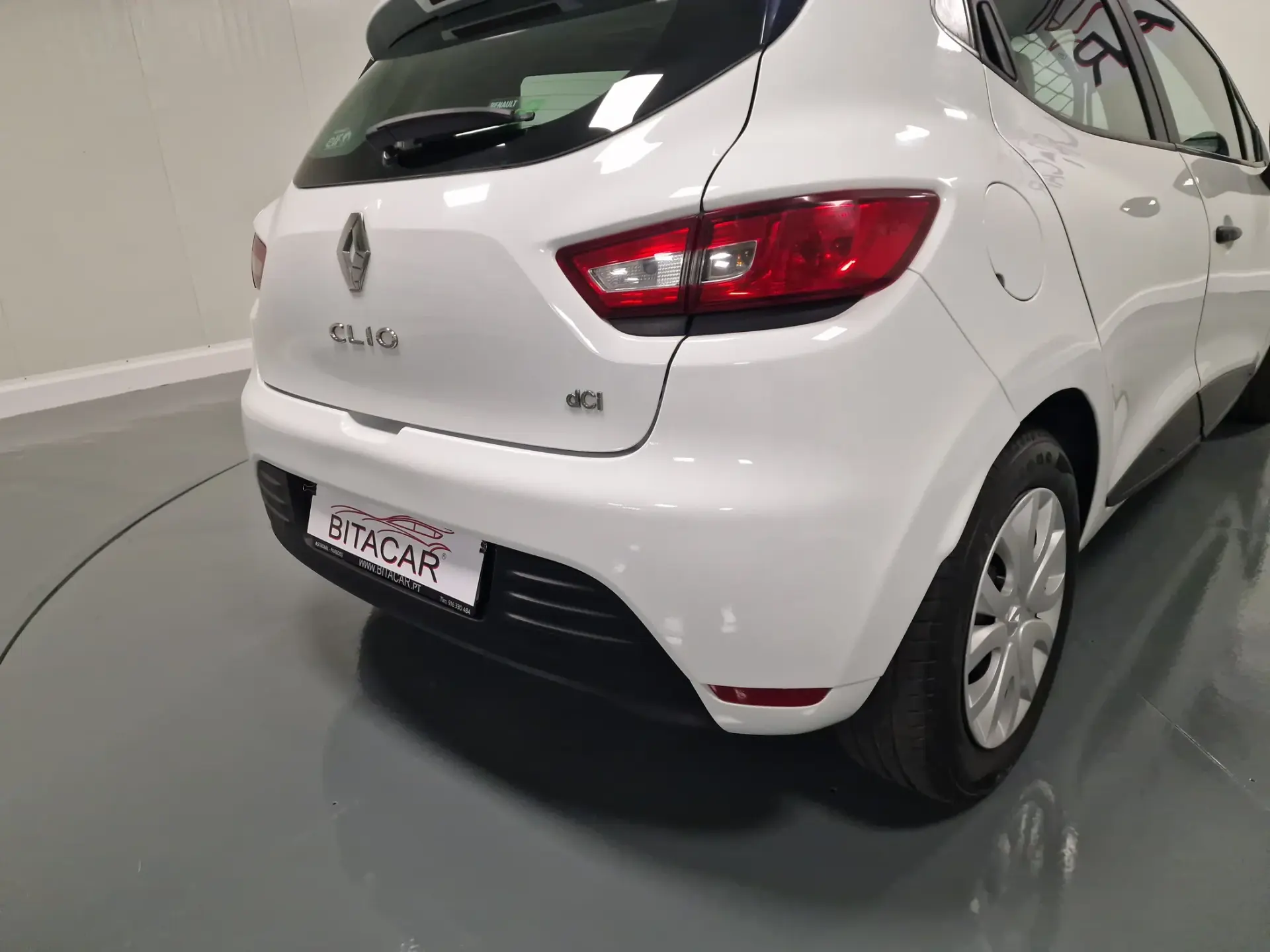 Renault Clio SOCIETE 1.5 DCI ZEN IVA DEDUTÍVEL 22
