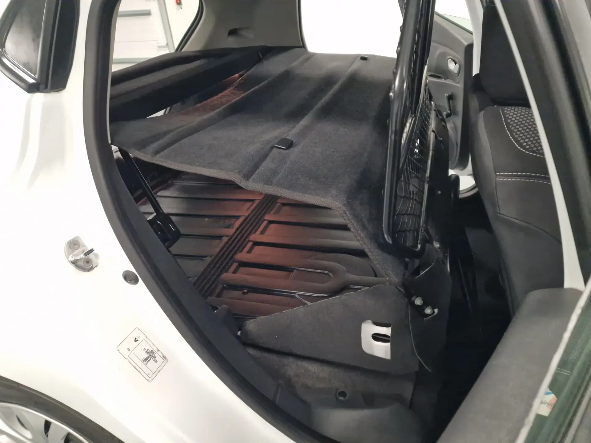 Renault Clio SOCIETE 1.5 DCI ZEN IVA DEDUTÍVEL 47