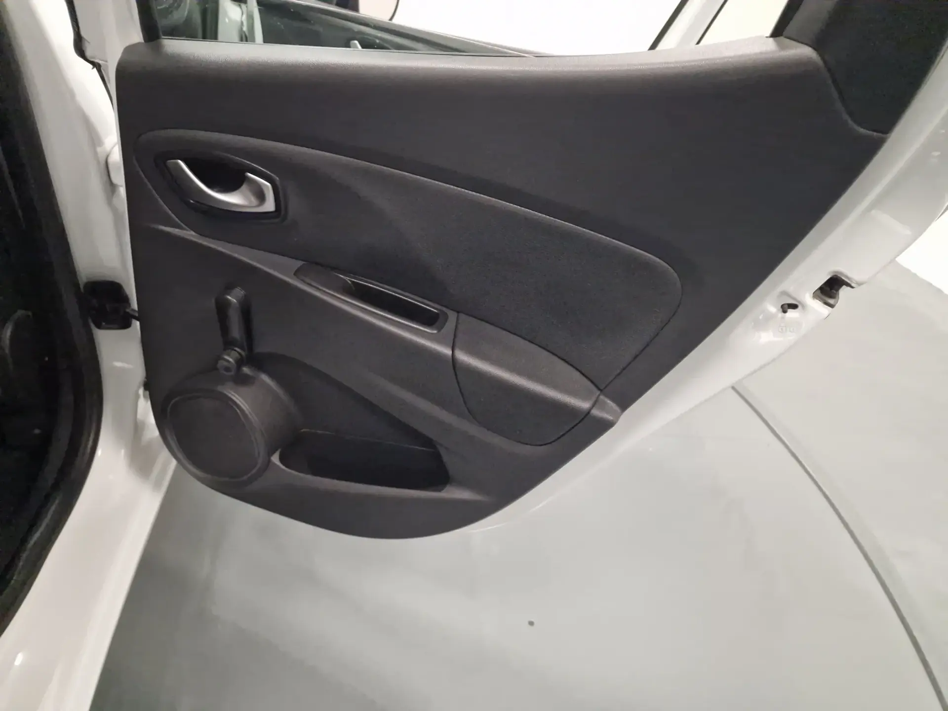 Renault Clio SOCIETE 1.5 DCI ZEN IVA DEDUTÍVEL 48