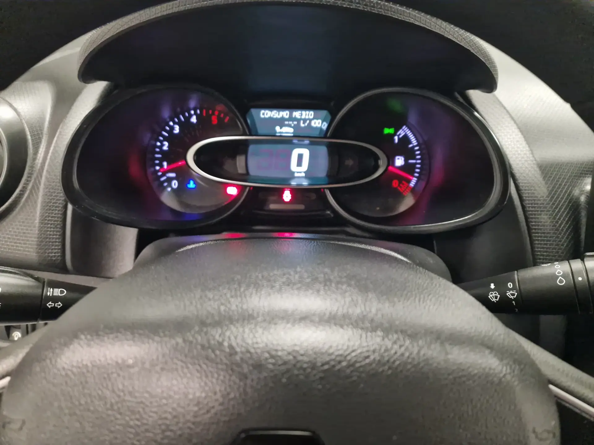Renault Clio SOCIETE 1.5 DCI ZEN IVA DEDUTÍVEL 69