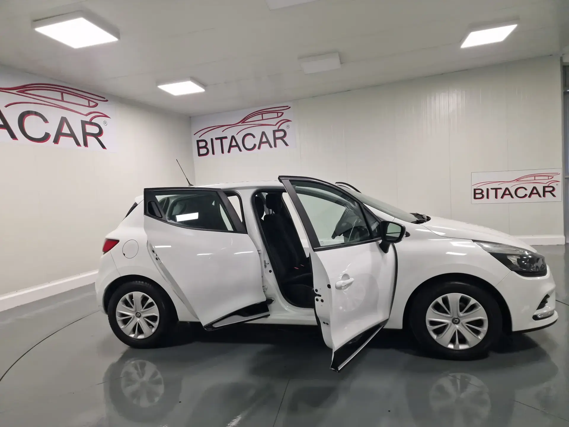 Renault Clio 1.5 dCi Zen 12