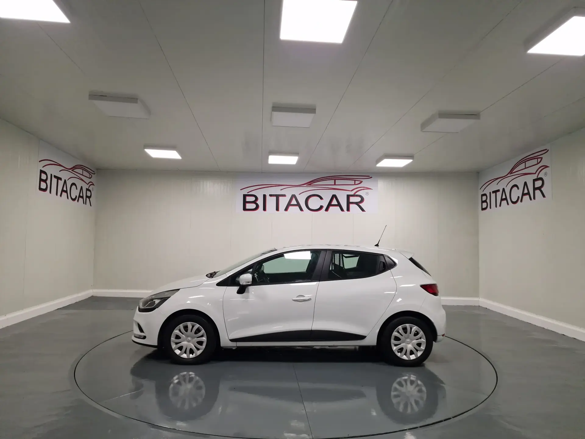 Renault Clio SOCIETE ZEN 1.5 DCI 90CV GPS IVA DEDUTIVEL 14