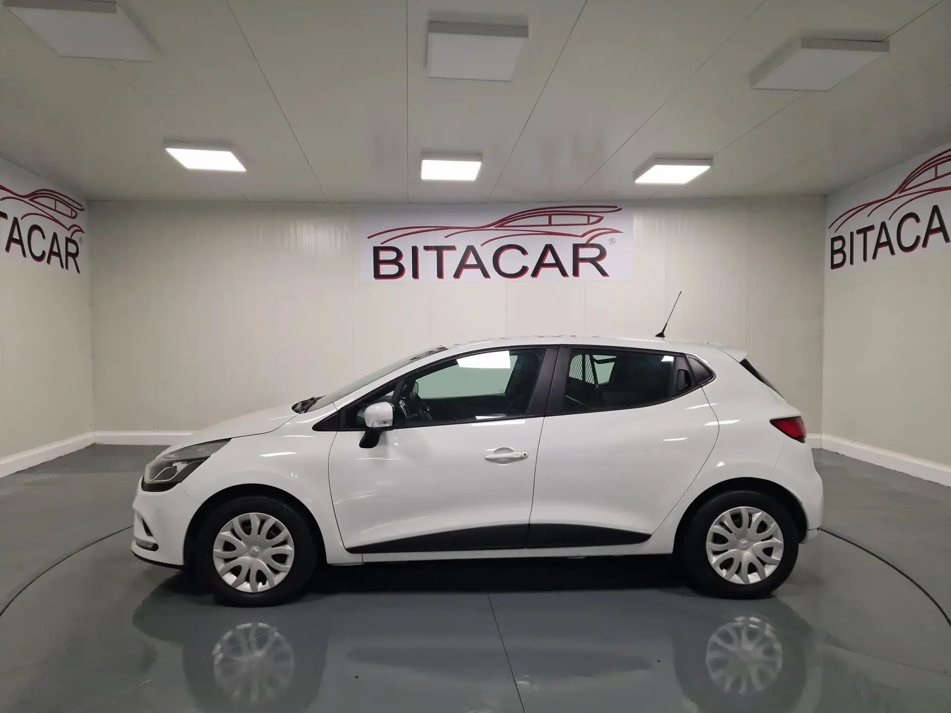 Renault Clio SOCIETE ZEN 1.5 DCI 90CV GPS IVA DEDUTIVEL 15