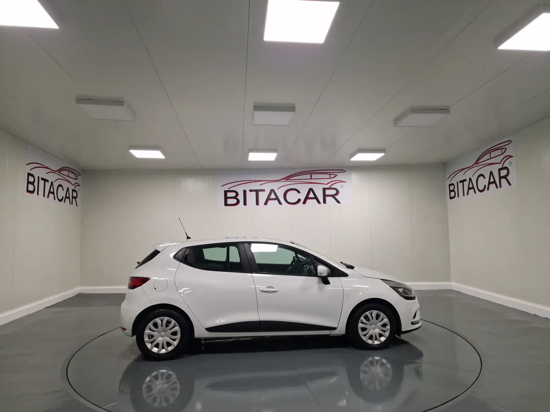 Renault Clio SOCIETE ZEN 1.5 DCI 90CV GPS IVA DEDUTIVEL 21