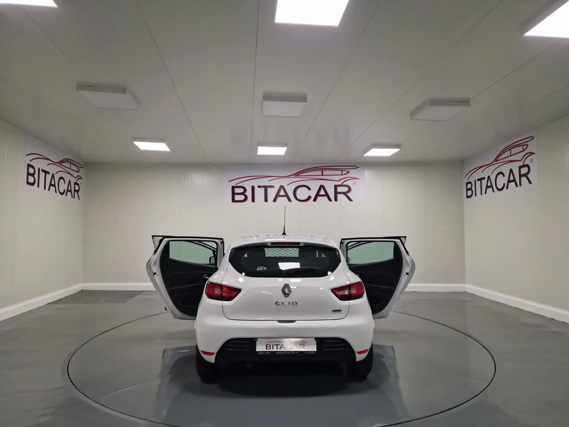 Renault Clio SOCIETE ZEN 1.5 DCI 90CV GPS IVA DEDUTIVEL 32