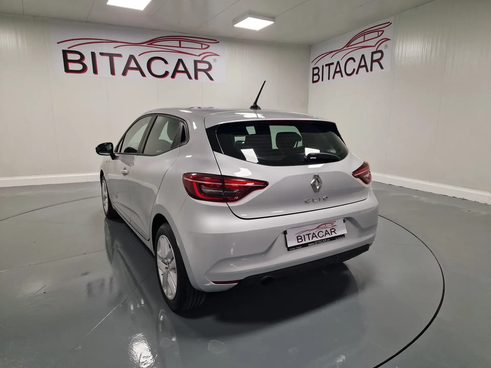 Renault Clio 1.5 Blue dCi Intens 14