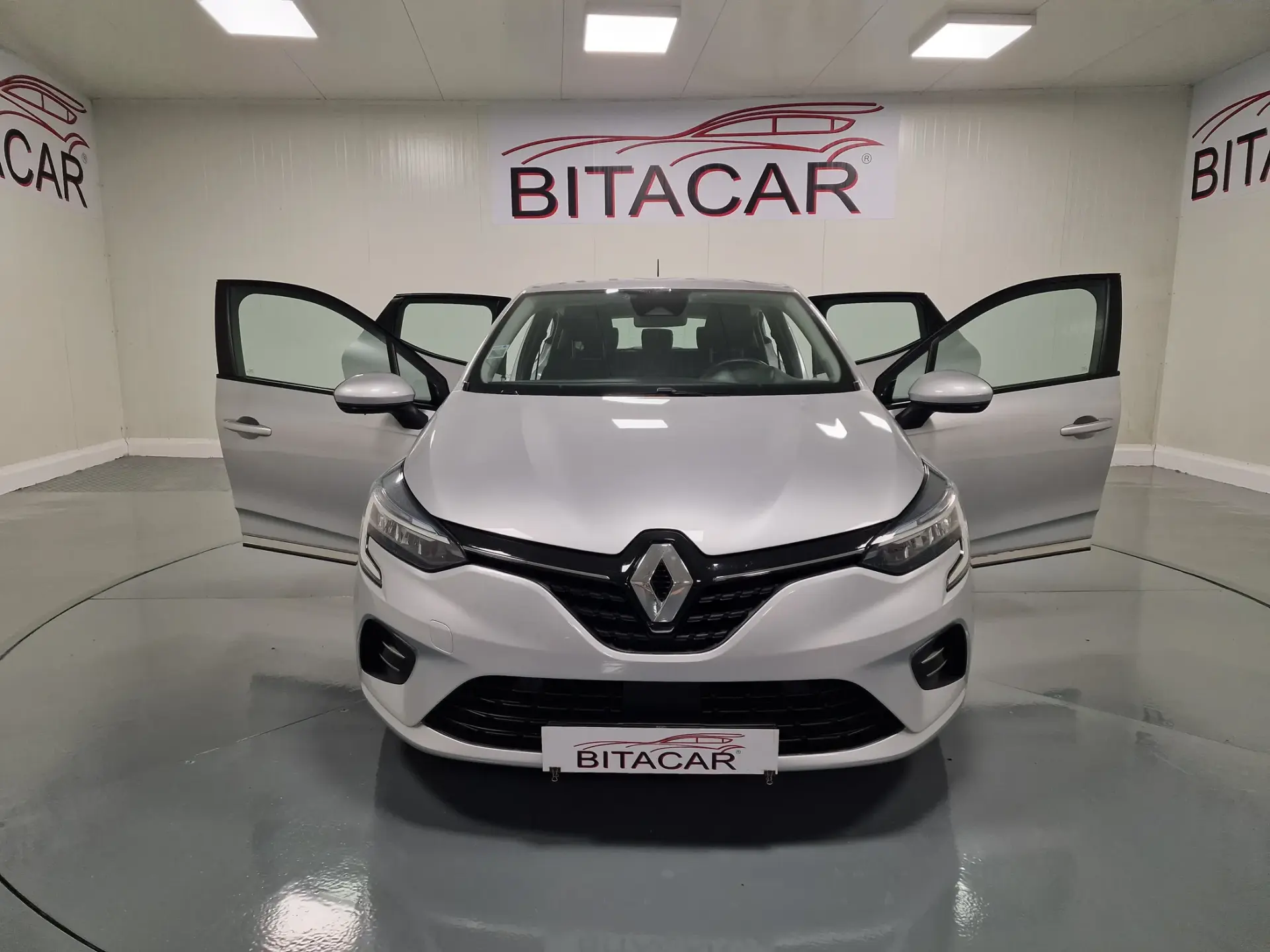 Renault Clio 1.5 Blue dCi Intens 23