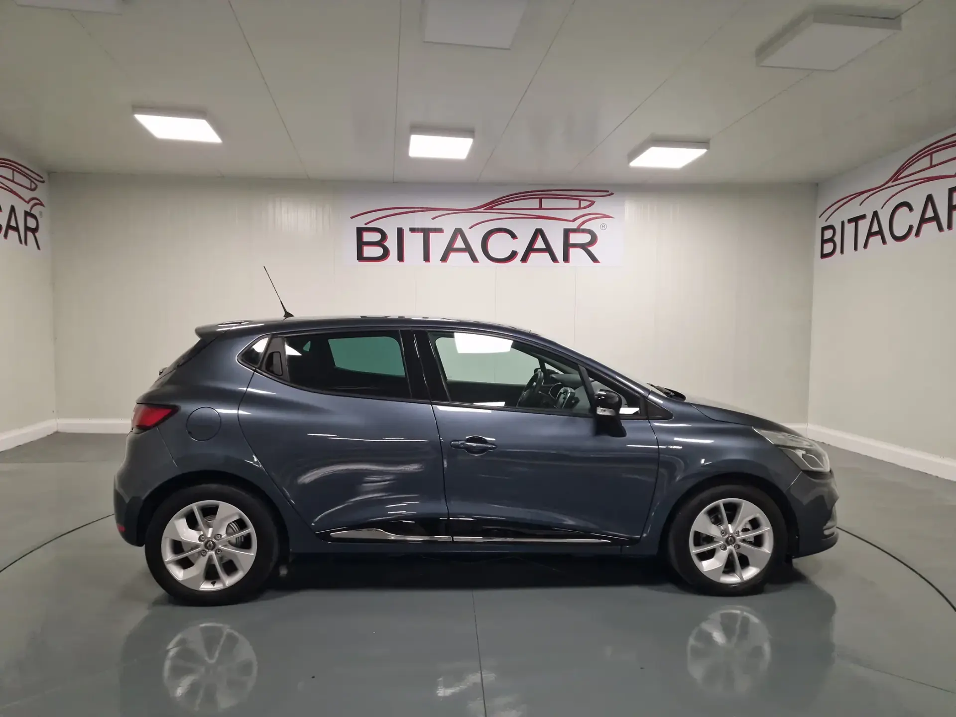 Renault Clio 1.5 dCi Limited 18