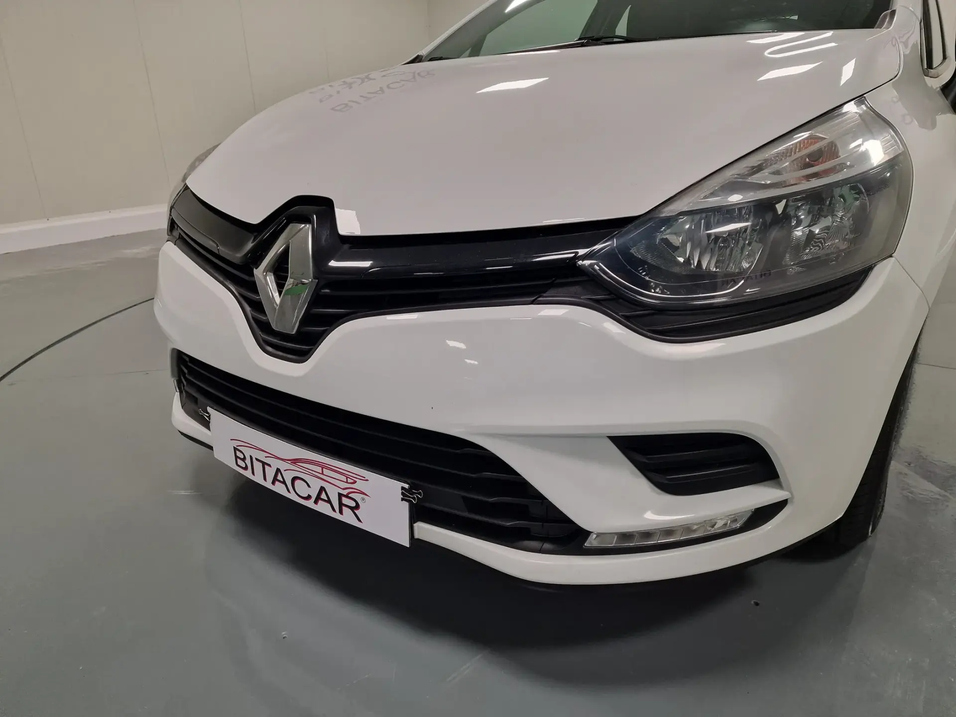 Renault Clio SOCIETE 1.5 DCI ZEN IVA DEDUTIVEL 9