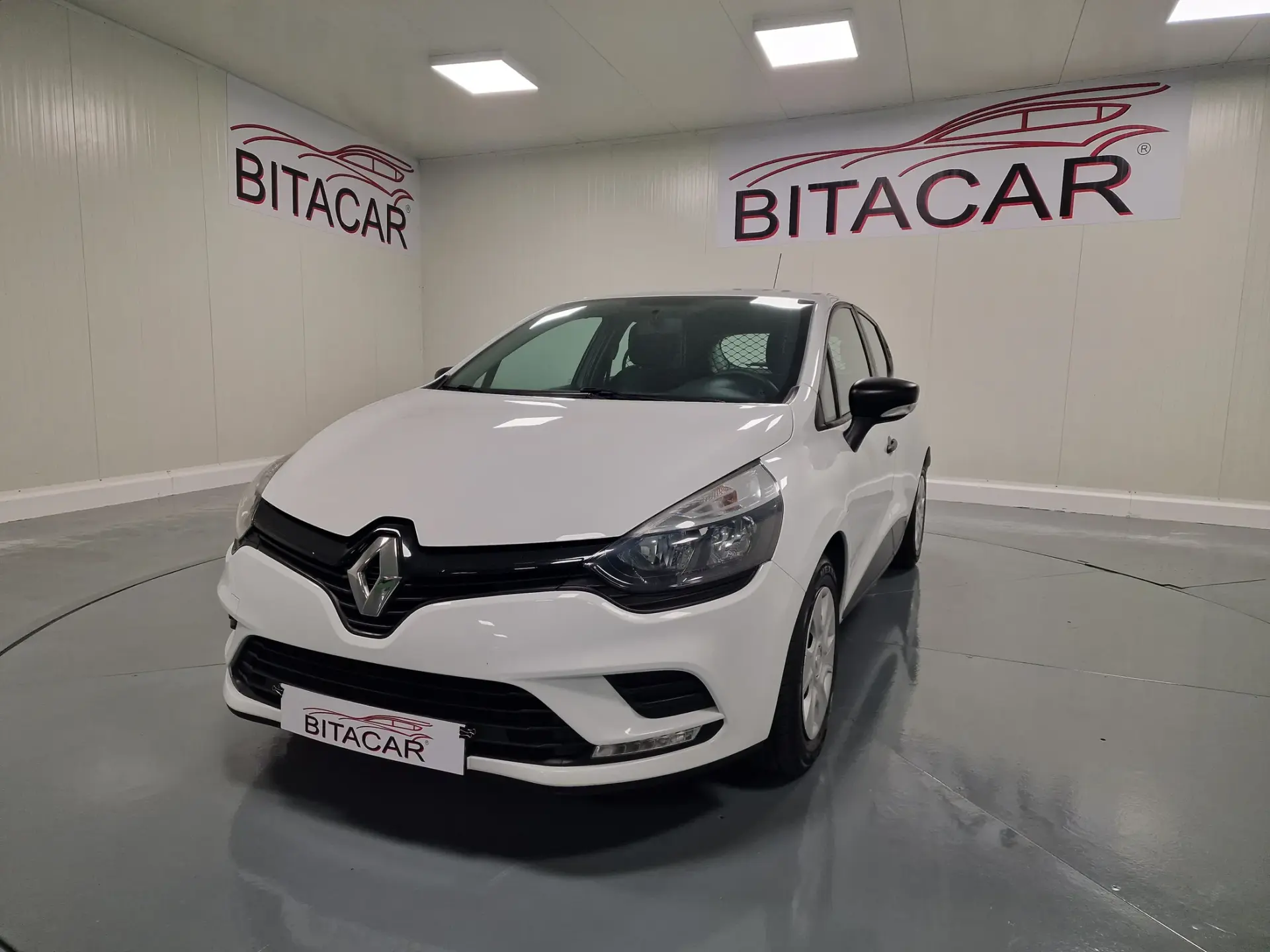 Renault Clio SOCIETE 1.5 DCI ZEN IVA DEDUTIVEL 11