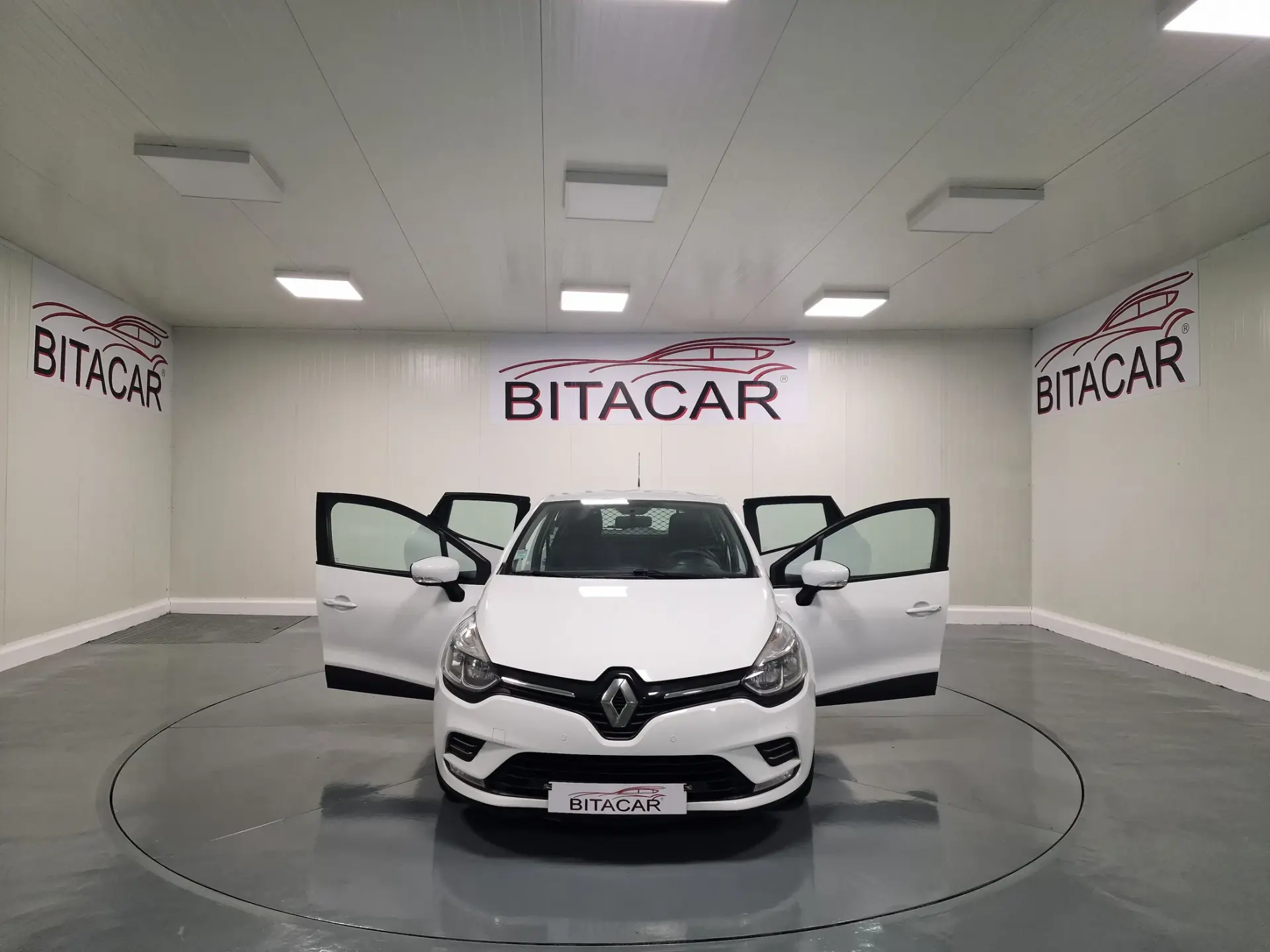 Renault Clio SOCIETE 1.5Dci  90CV GPS INTENS IVA DEDUTIVEL 10