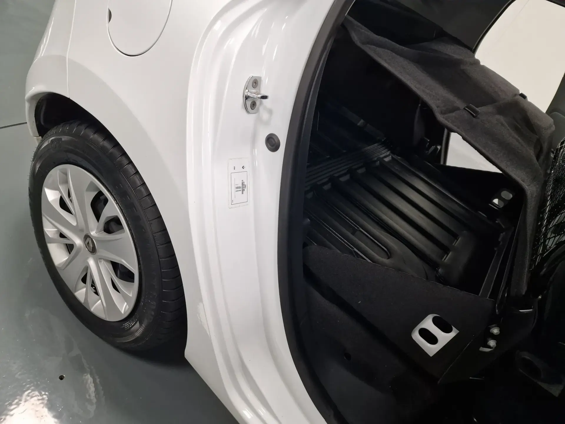 Renault Clio SOCIETE 1.5Dci  90CV GPS INTENS IVA DEDUTIVEL 32