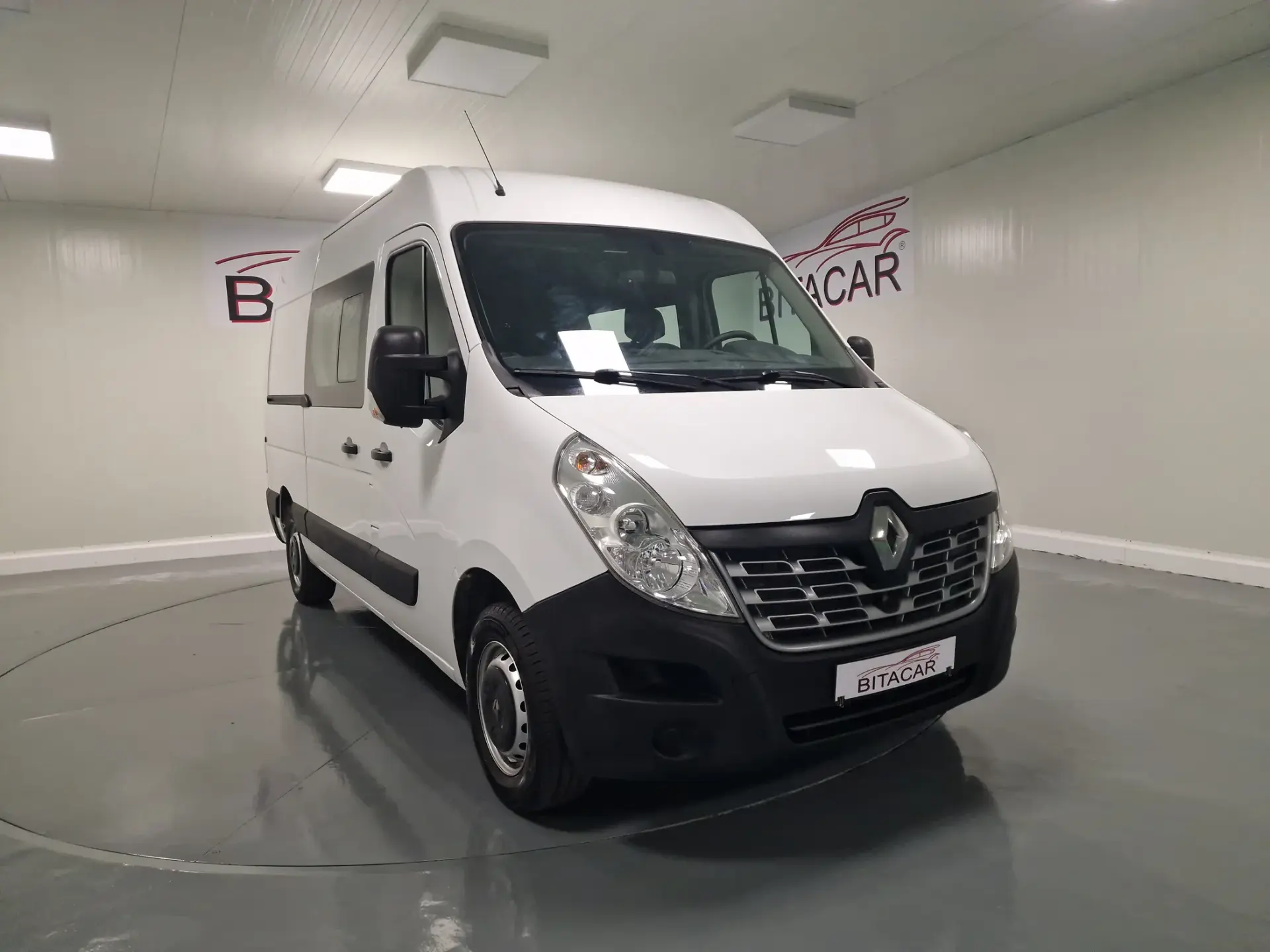 Renault Master 2.3 dCi L2H2 3.5T 1